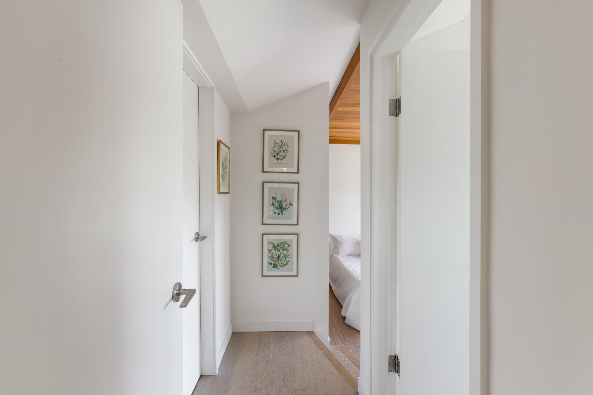 6485 Madrona Crescent, West Vancouver, BC