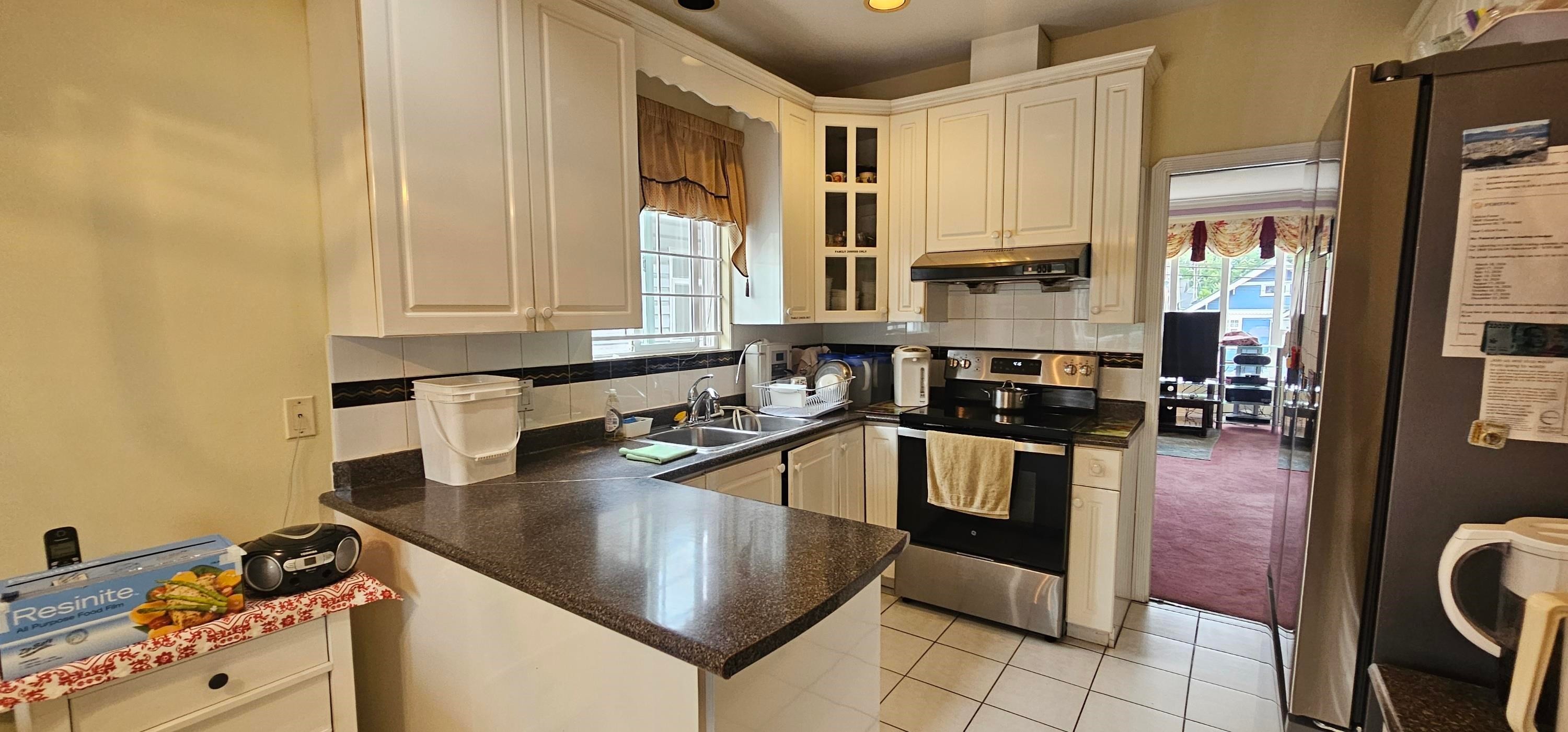 3868 Victoria Drive, Vancouver, BC