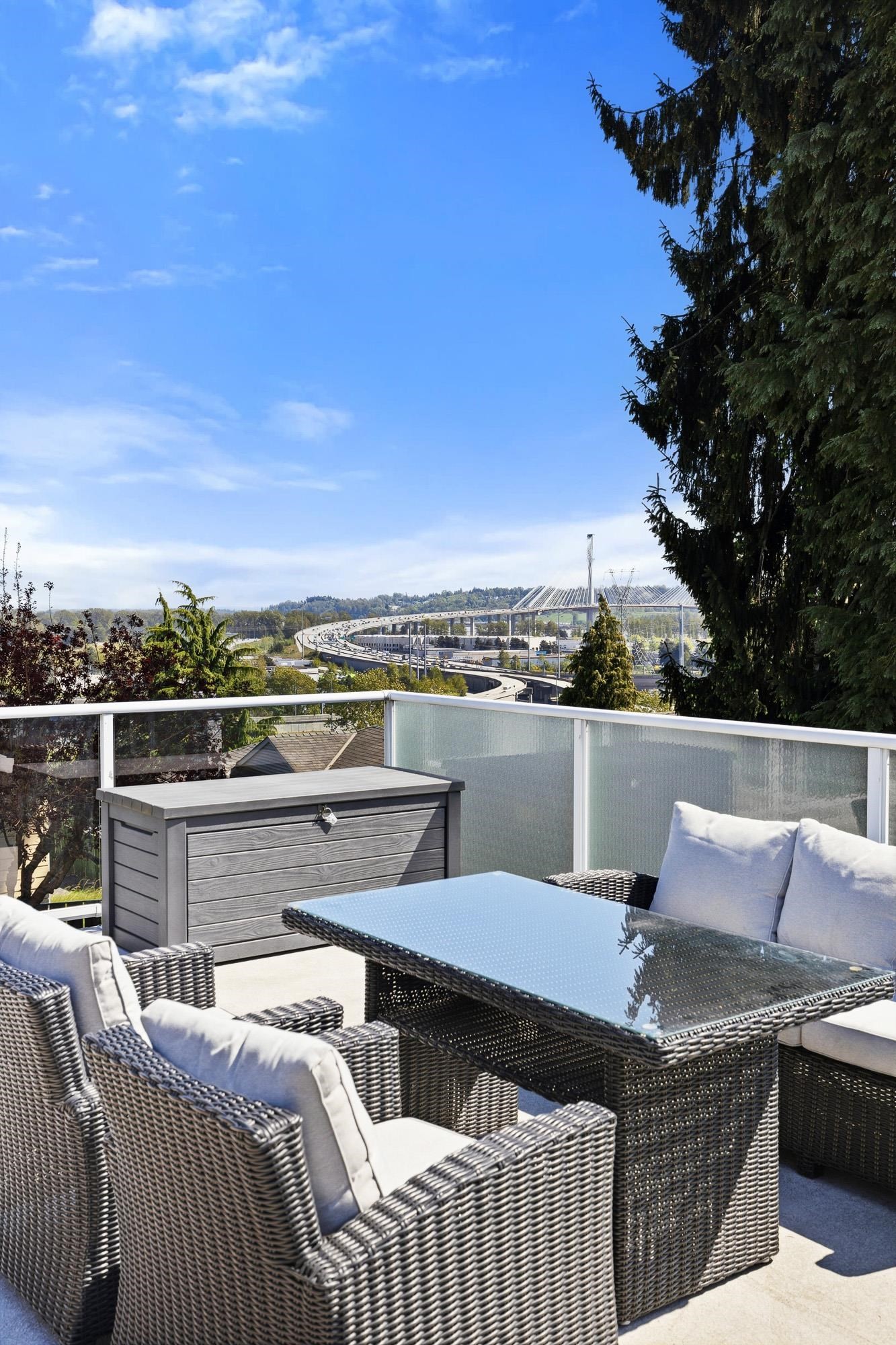 2190 Hillside Avenue, Coquitlam, BC