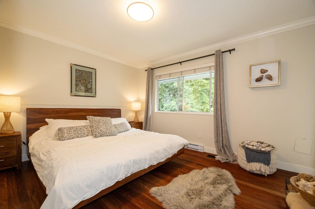 4689 Hoskins Road, North Vancouver, BC