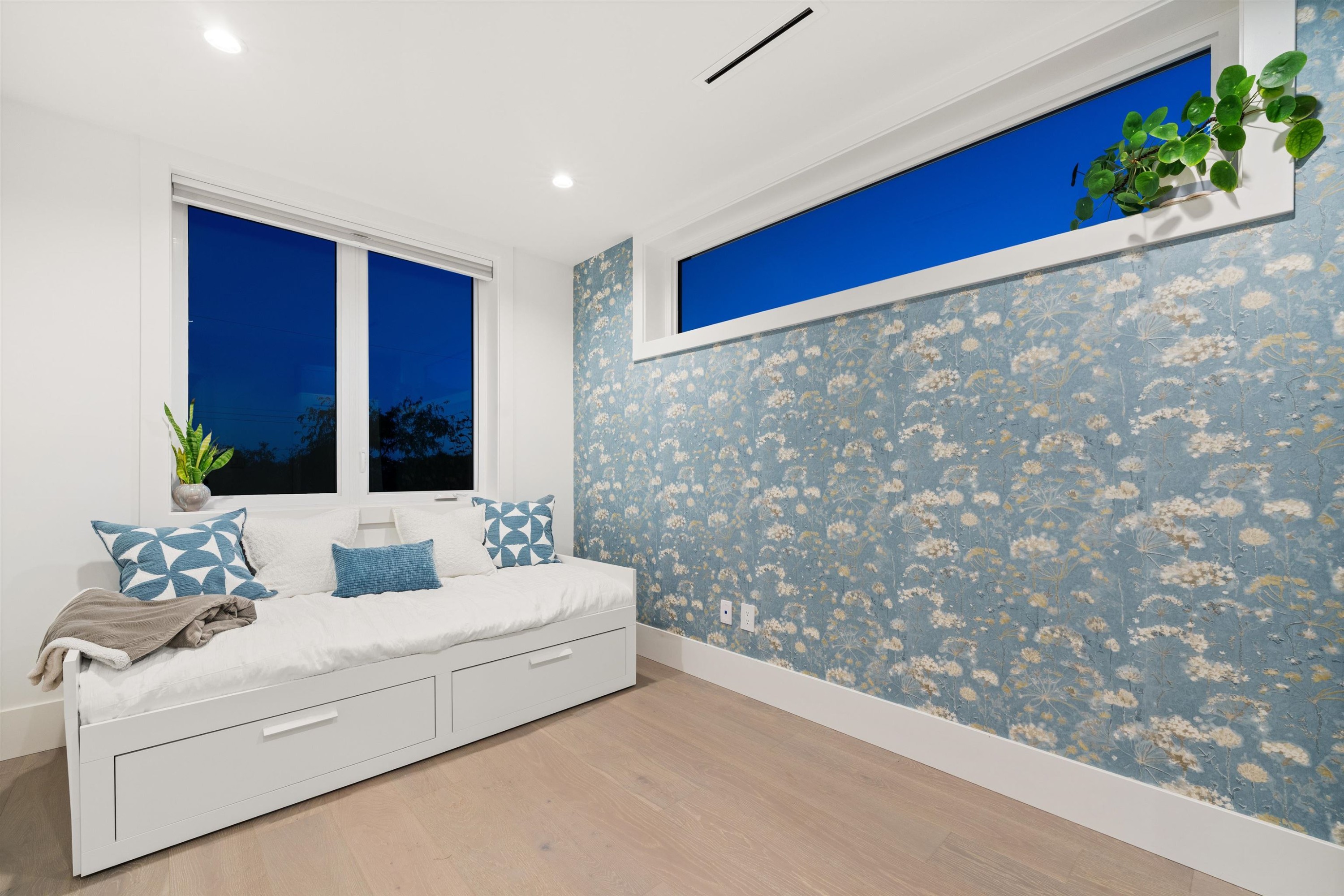 336 Keith Road E, North Vancouver, BC