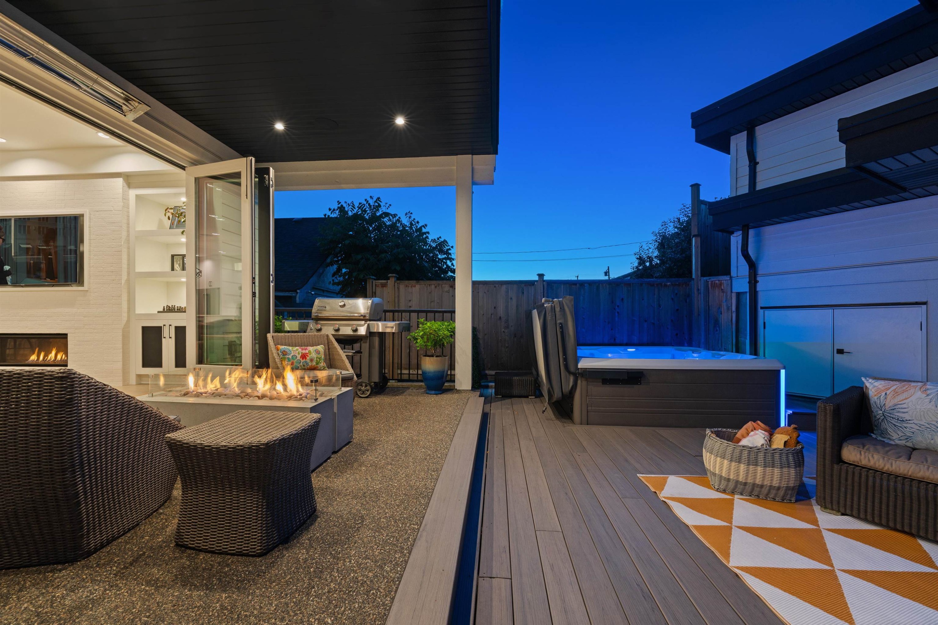 336 Keith Road E, North Vancouver, BC