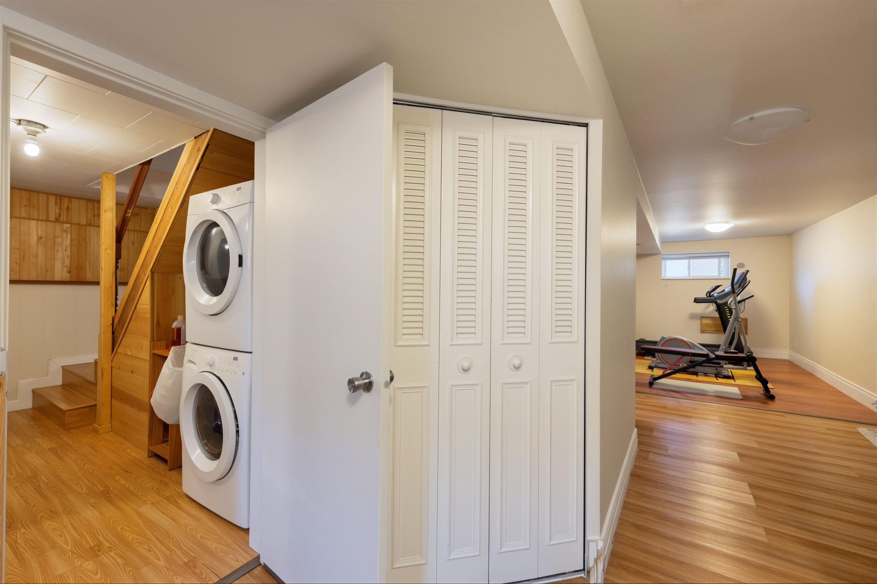 2911 51St Avenue E, Vancouver, BC