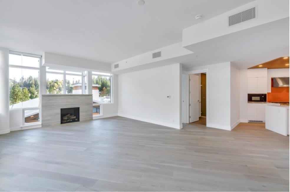 603-6699 Nelson Avenue, West Vancouver, BC
