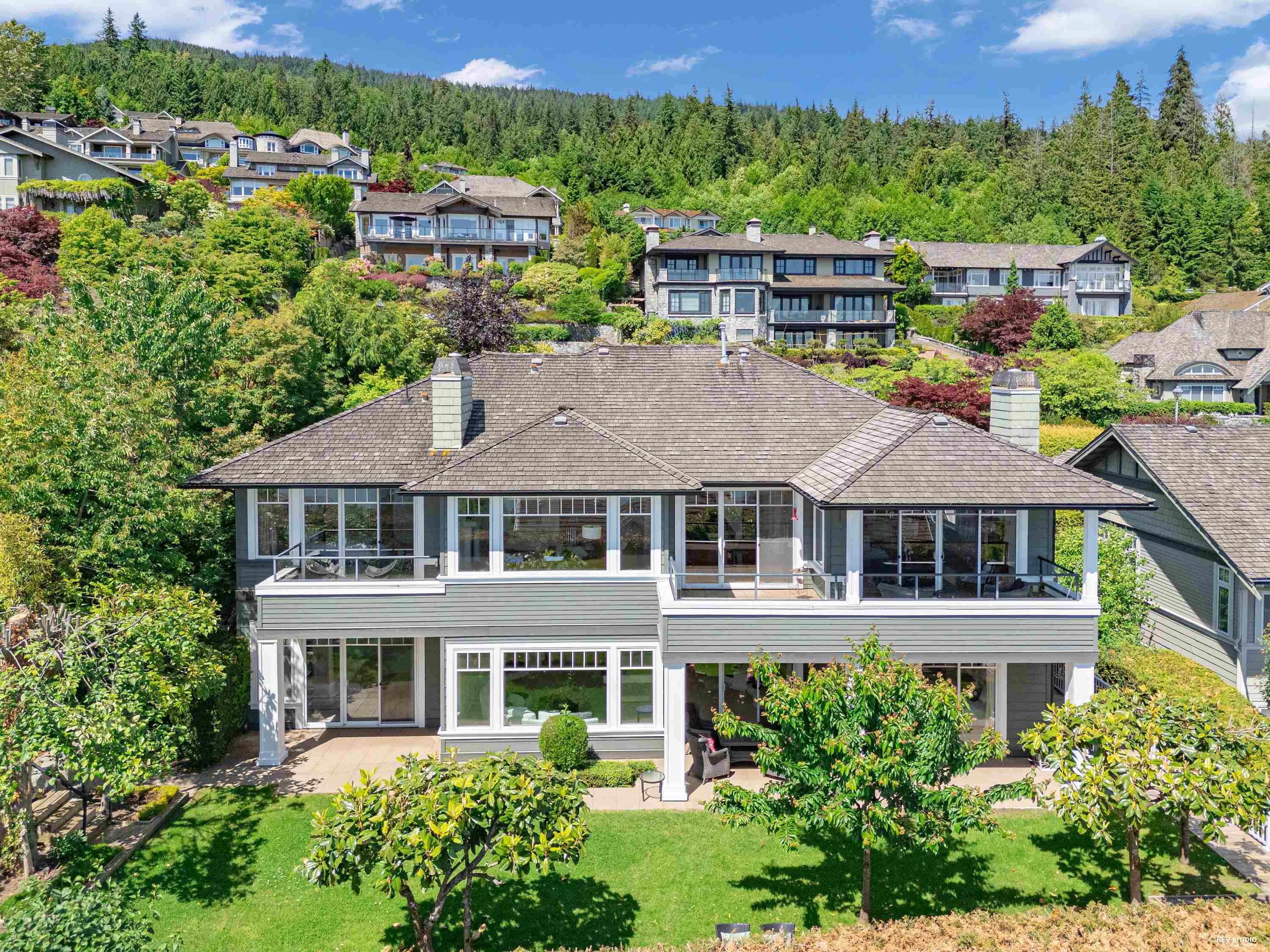 2673 Folkestone Way, West Vancouver, BC