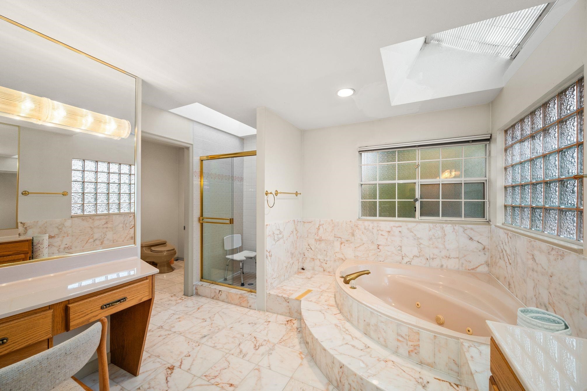 6828 Cypress Street, Vancouver, BC