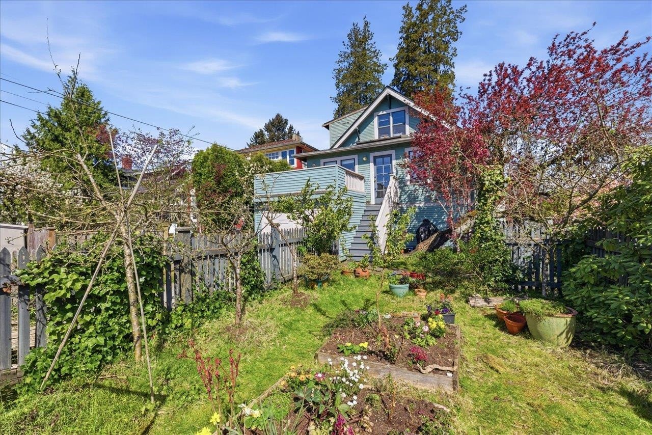 706 24Th Avenue W, Vancouver, BC