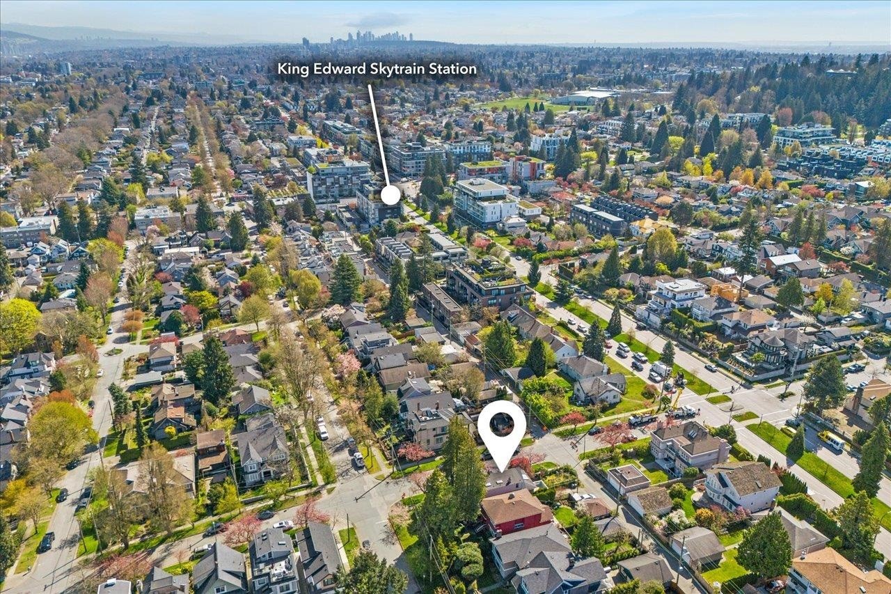 706 24Th Avenue W, Vancouver, BC