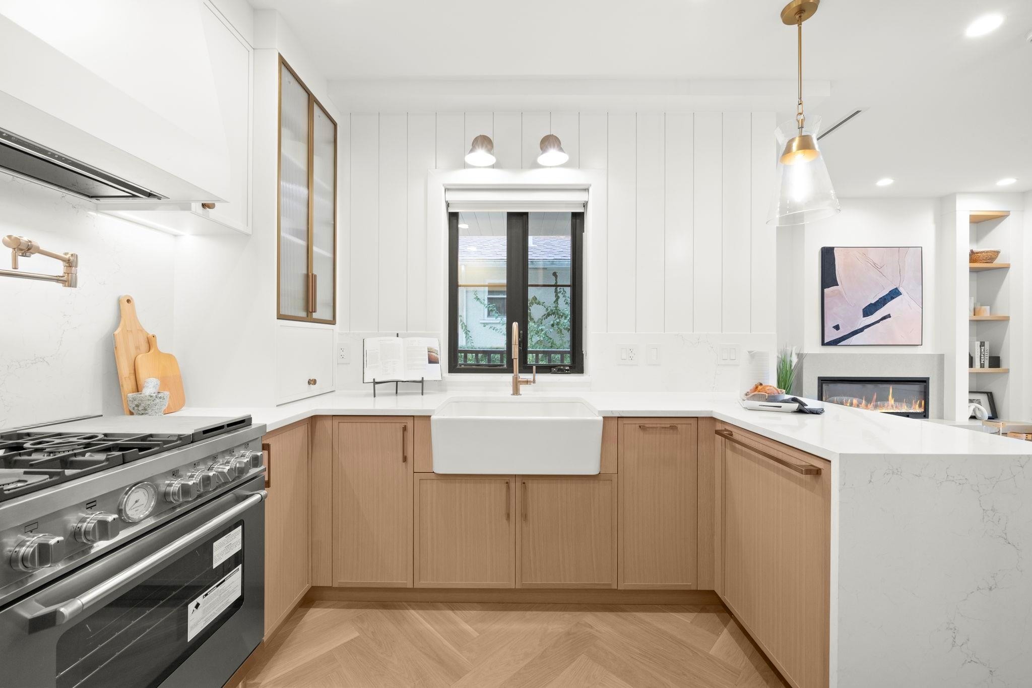 2793 21St Avenue W, Vancouver, BC