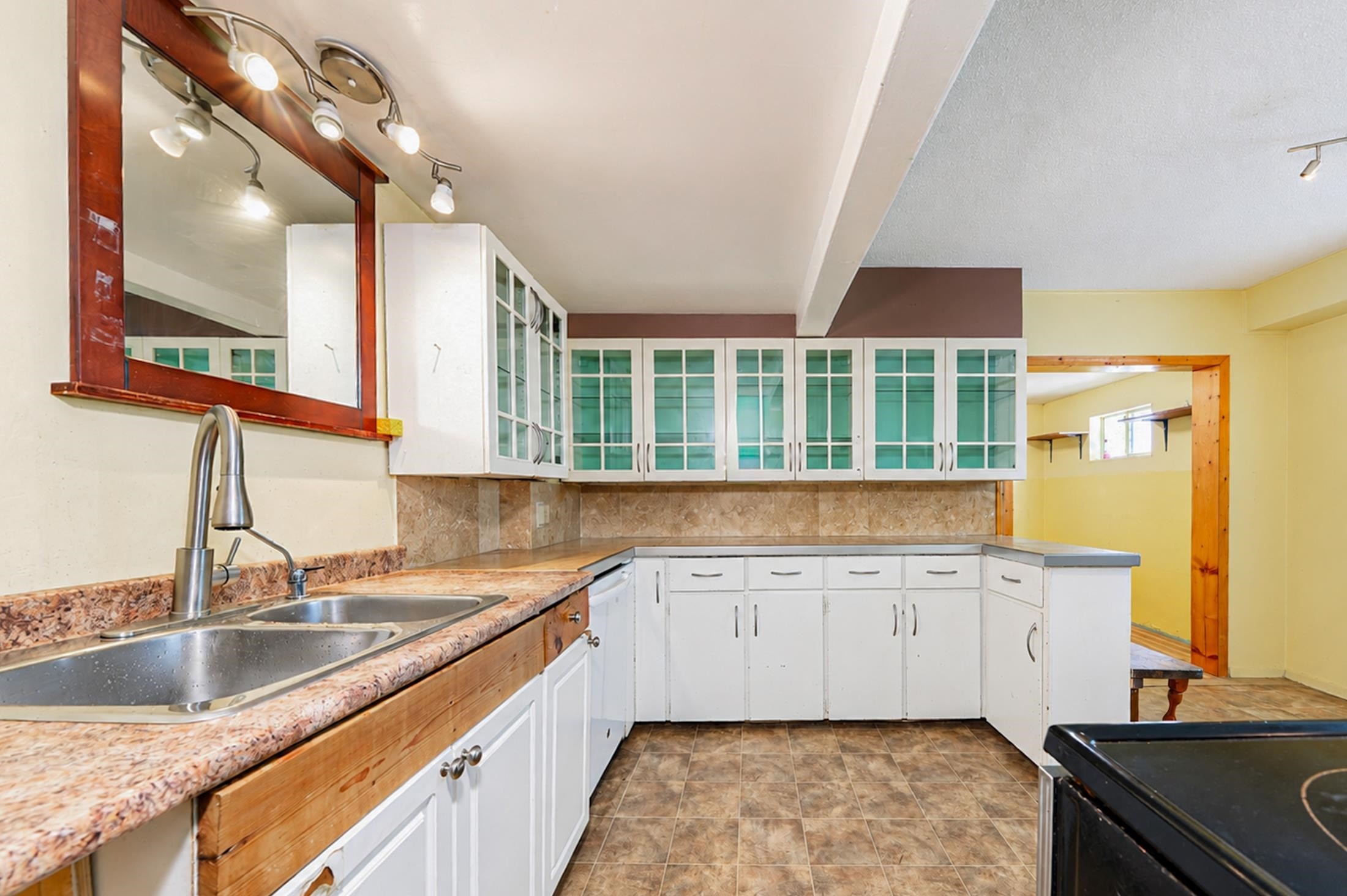 4711 Gothard Street, Vancouver, BC