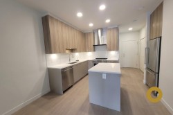 401-7588 16th Street Burnaby, BC V3N 0H8