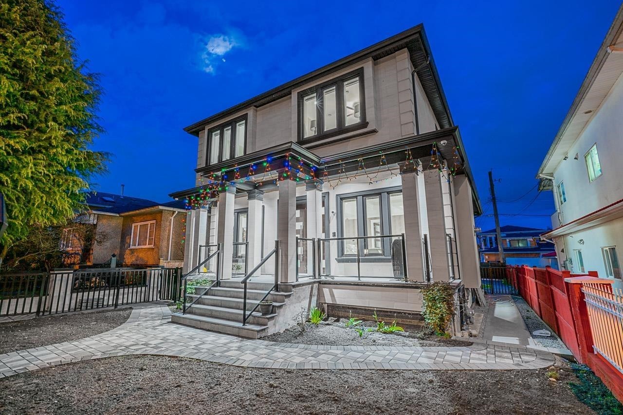 1838 49Th Avenue E, Vancouver, BC - Outdoor