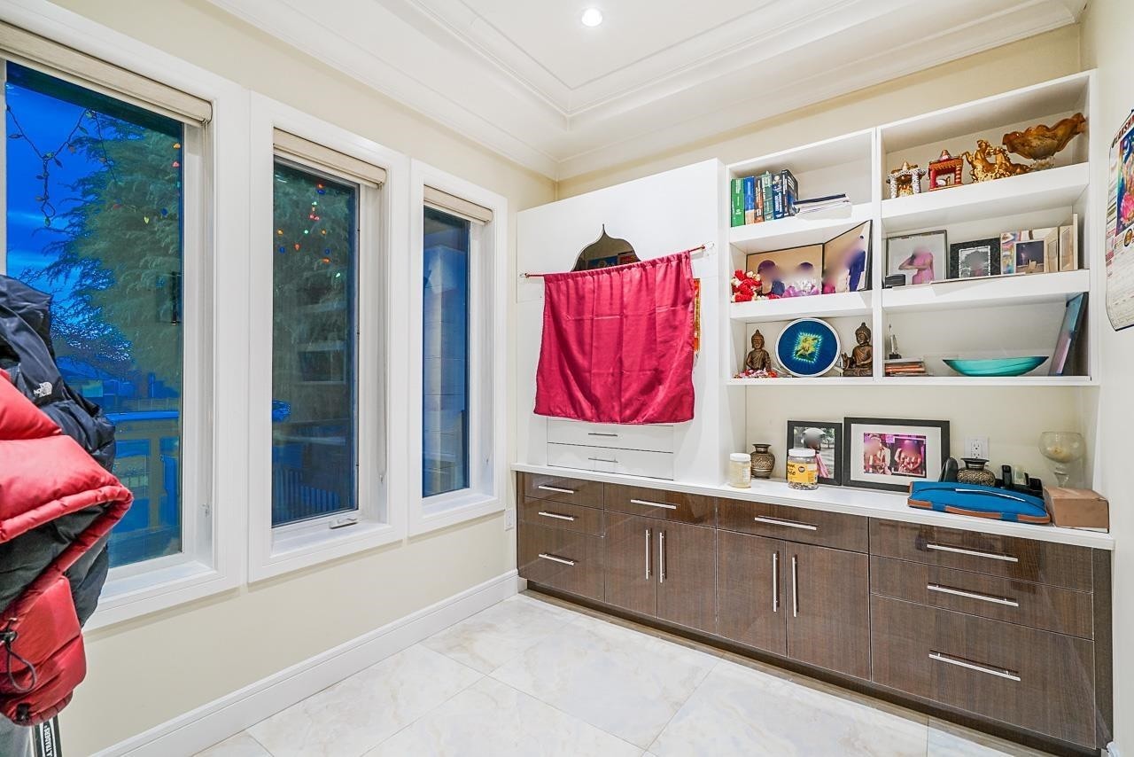 1838 49Th Avenue E, Vancouver, BC - Indoor Photo Showing Other Room