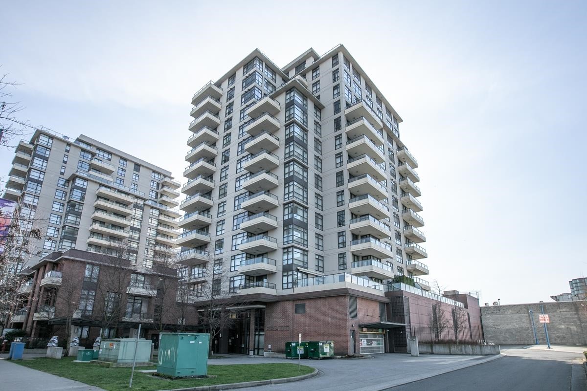 404-8120 Lansdowne Road, Richmond, BC