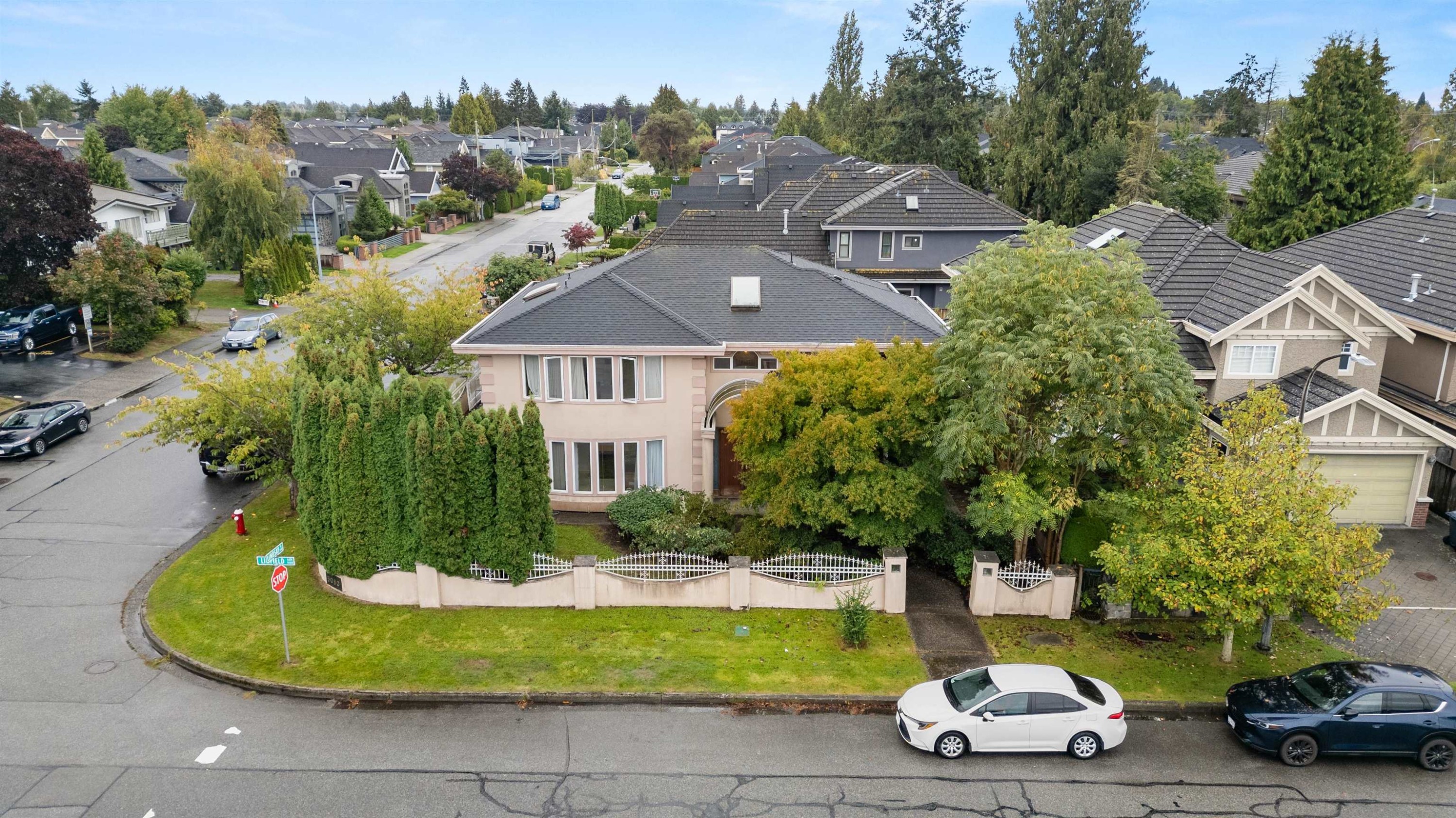 5080 Linfield Gate, Richmond, BC