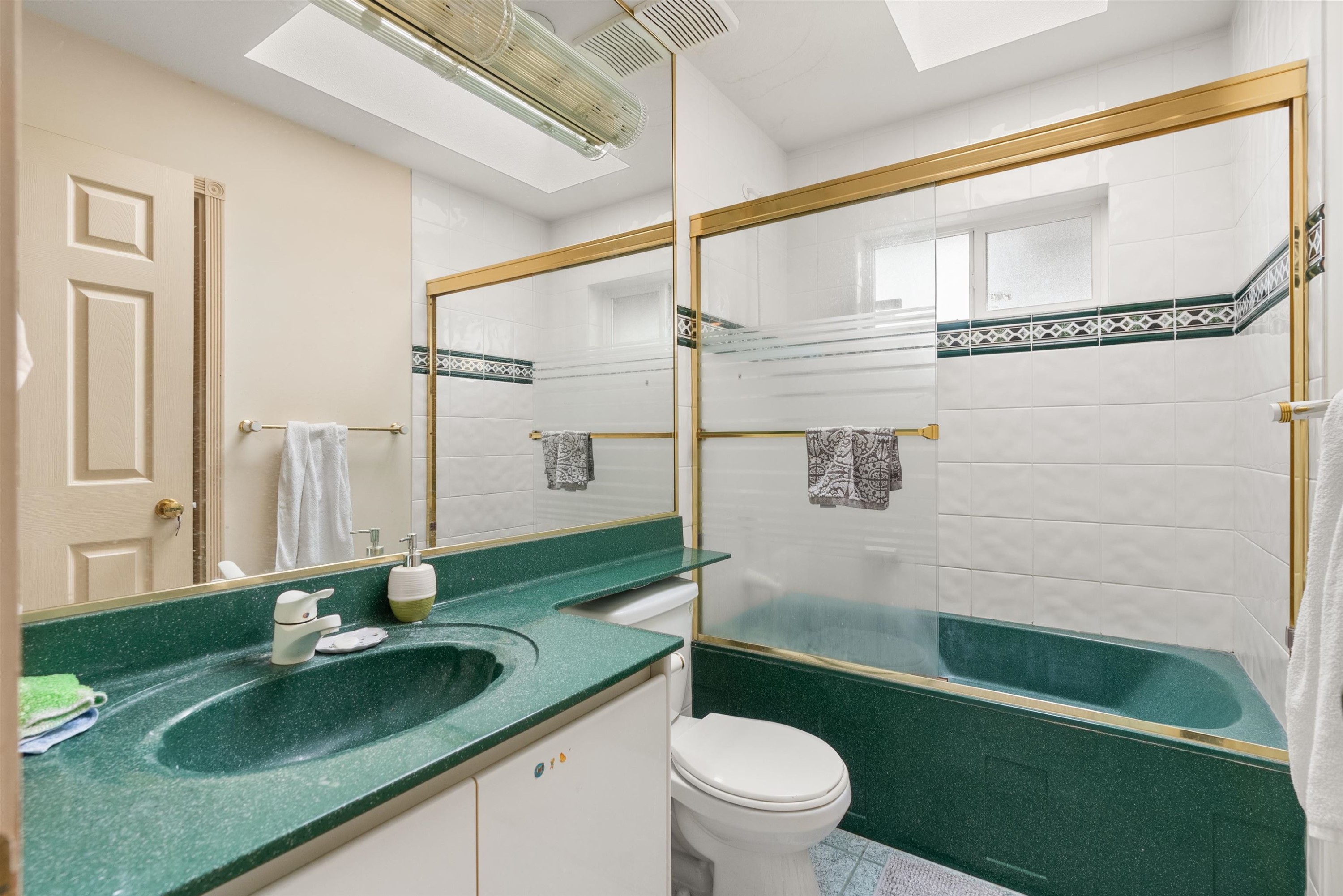 5080 Linfield Gate, Richmond, BC