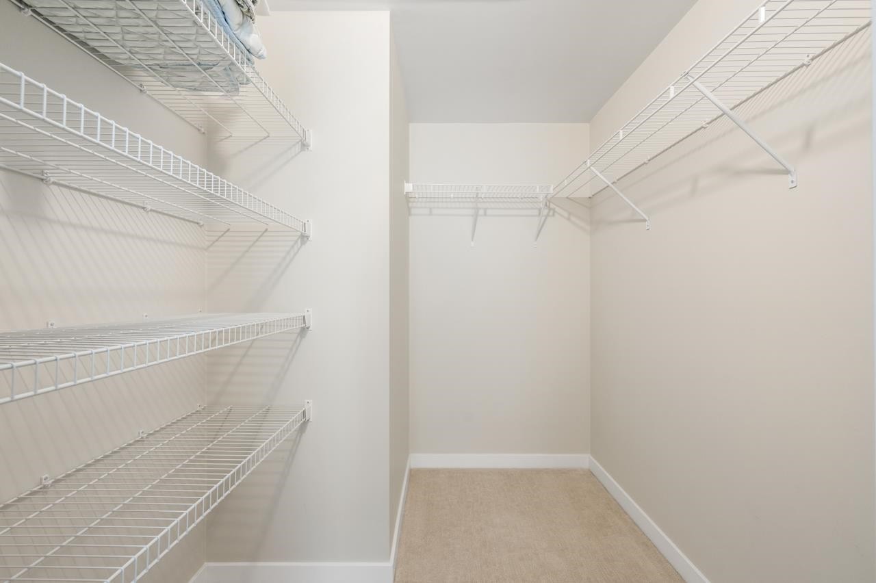 805-3096 Windsor Gate, Coquitlam, BC