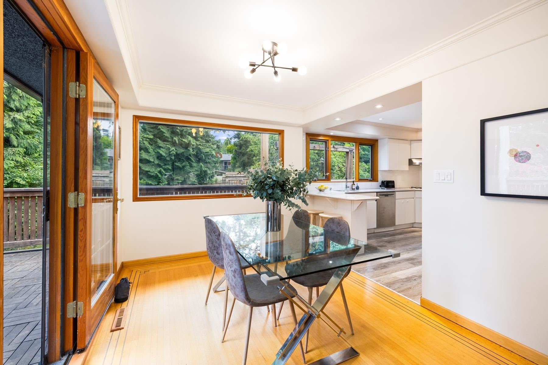1561 Merlynn Crescent, North Vancouver, BC