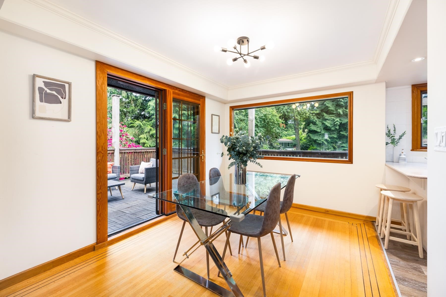 1561 Merlynn Crescent, North Vancouver, BC