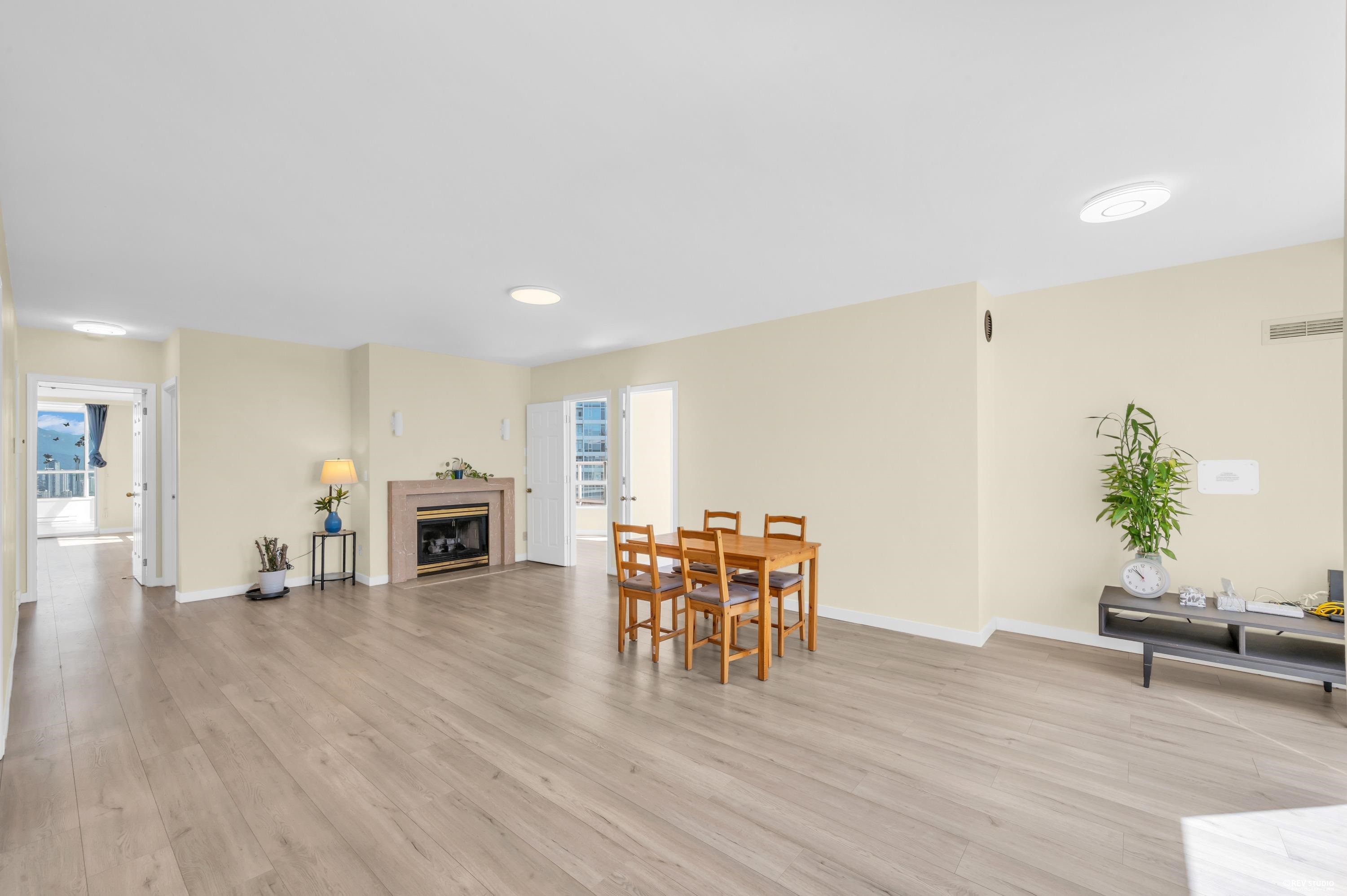 2804-6220 Mckay Avenue, Burnaby, BC