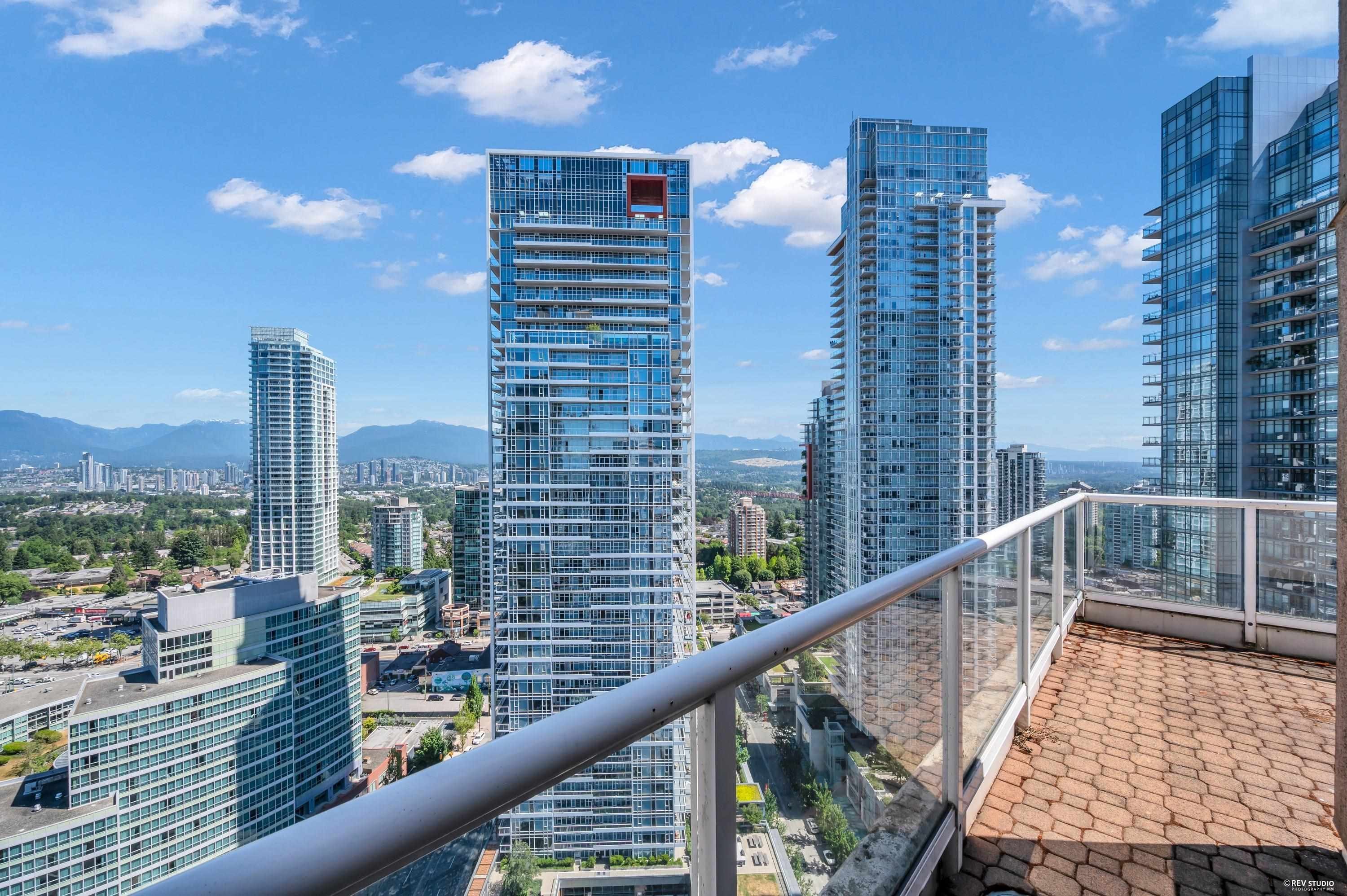 2804-6220 Mckay Avenue, Burnaby, BC