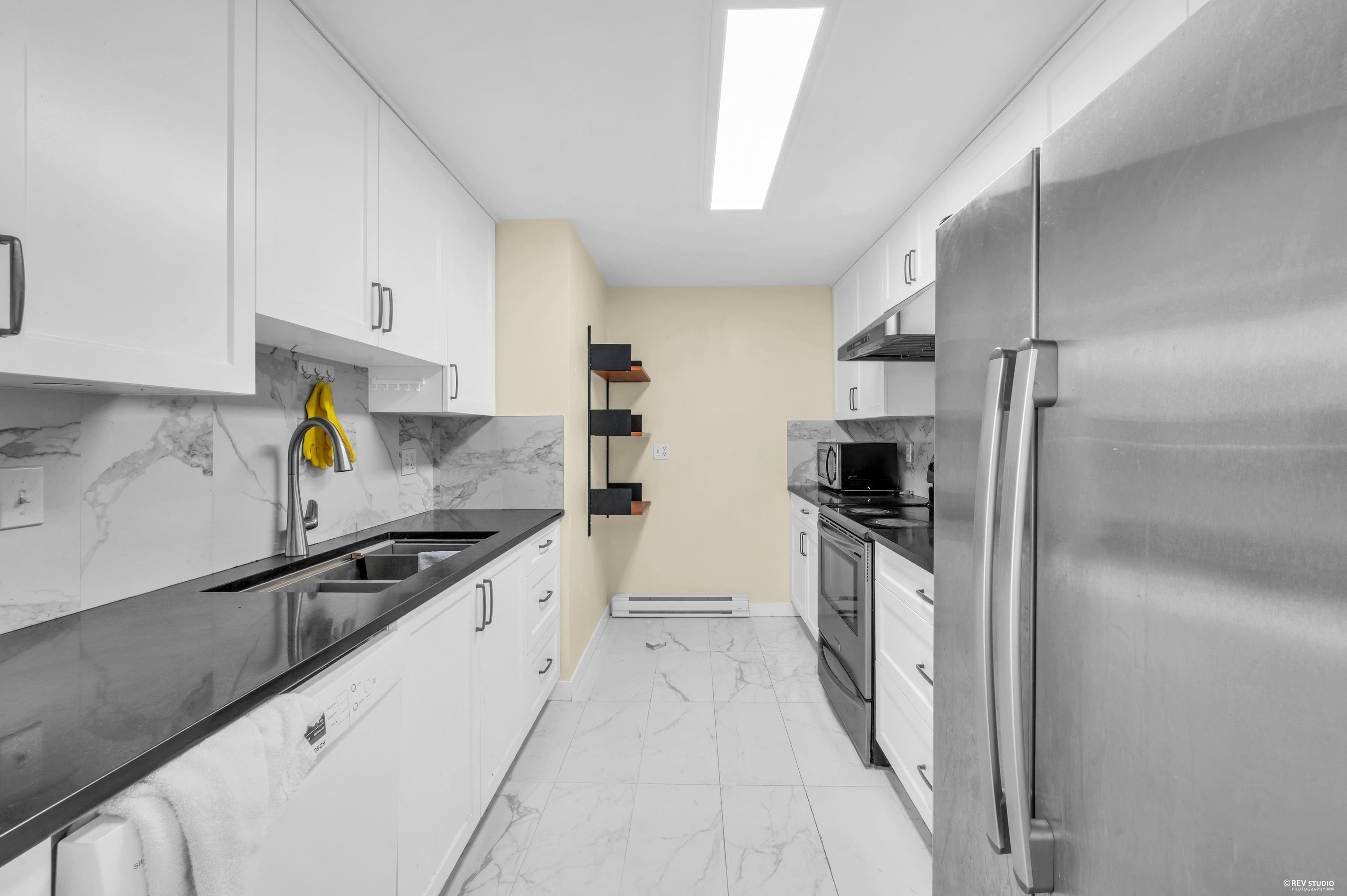 2804-6220 Mckay Avenue, Burnaby, BC