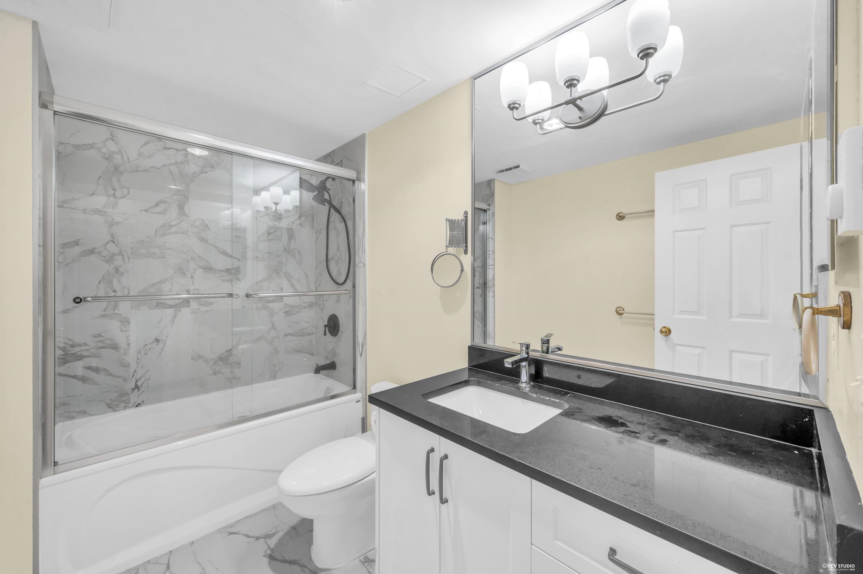 2804-6220 Mckay Avenue, Burnaby, BC