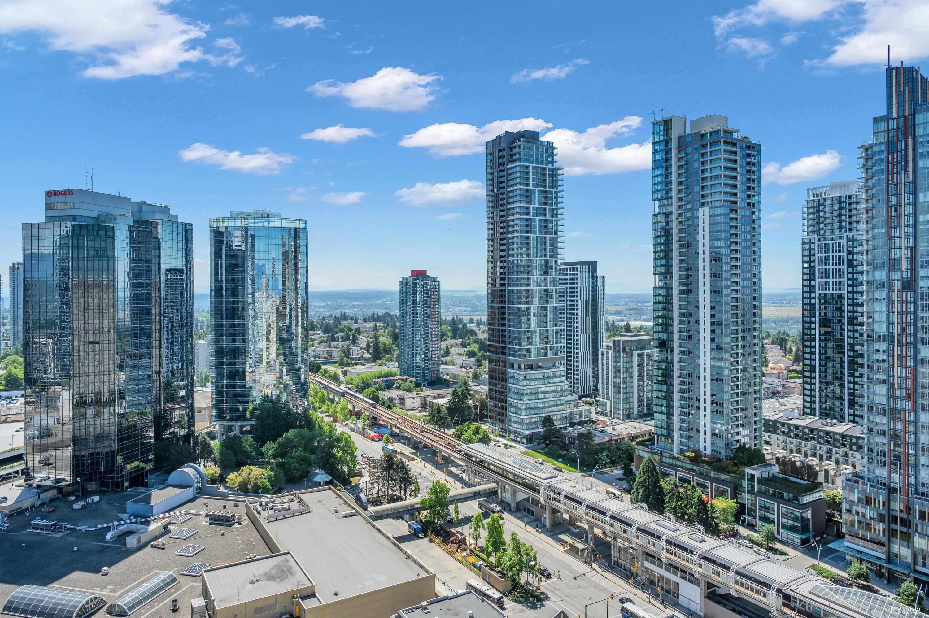 2804-6220 Mckay Avenue, Burnaby, BC