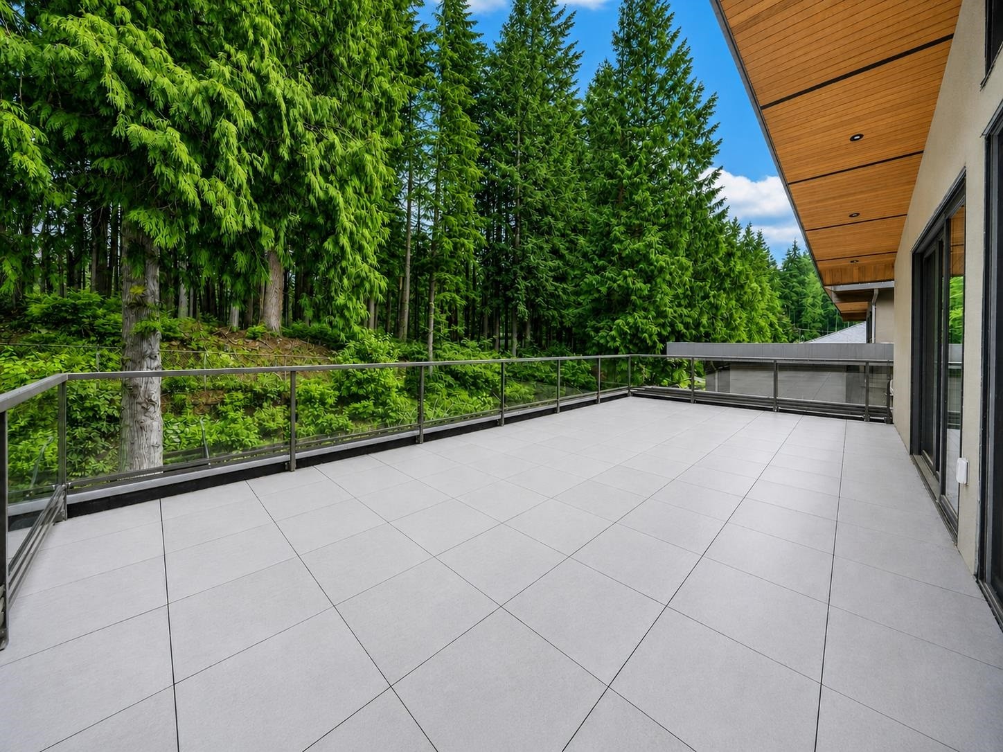 31 Glenmore Drive, West Vancouver, BC - Outdoor