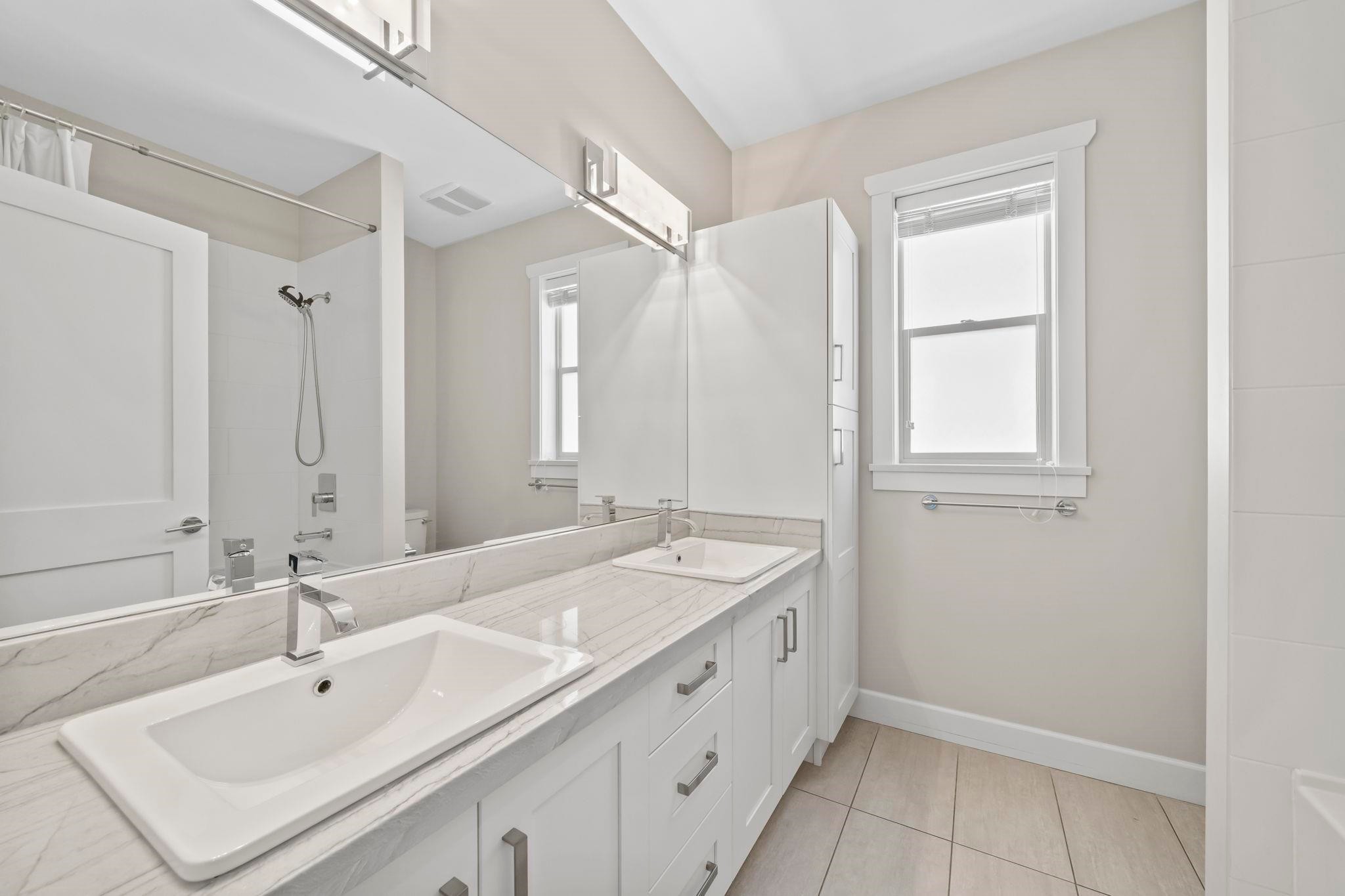 3731 Garry Street, Richmond, BC