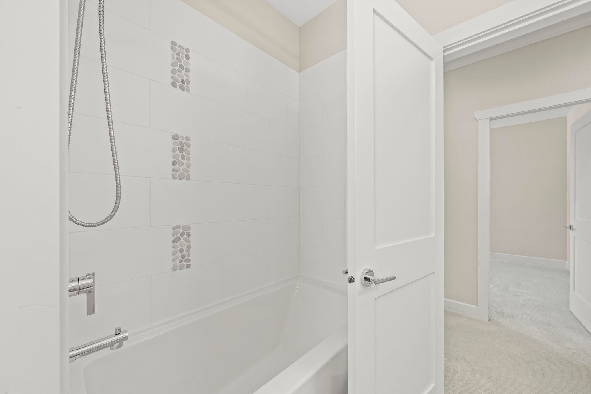 3731 Garry Street, Richmond, BC