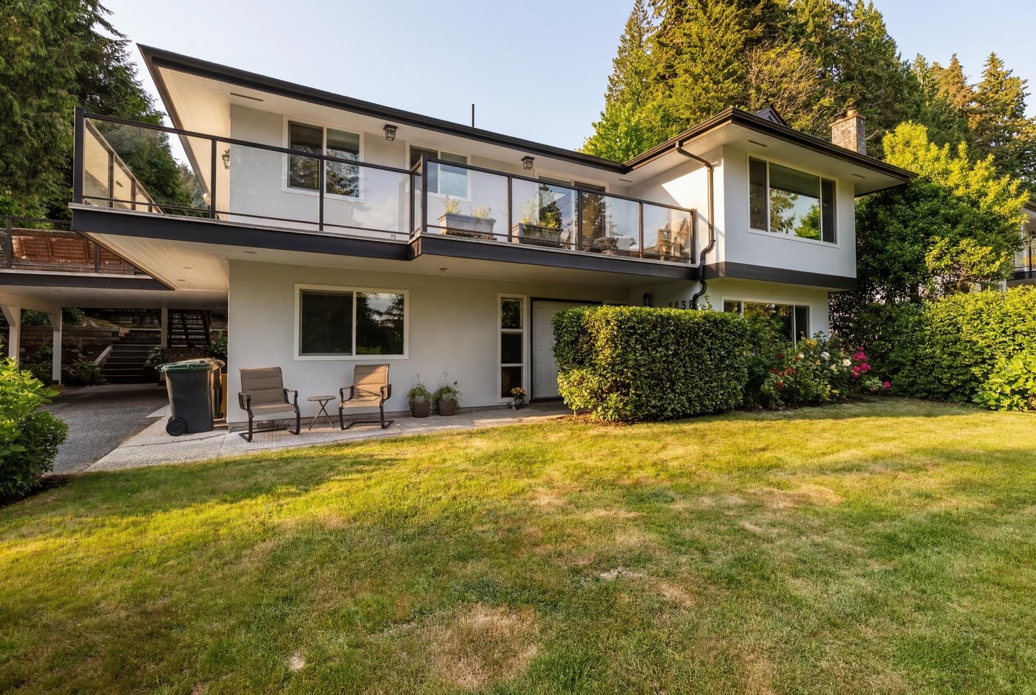1438 Mcnair Drive, North Vancouver, BC