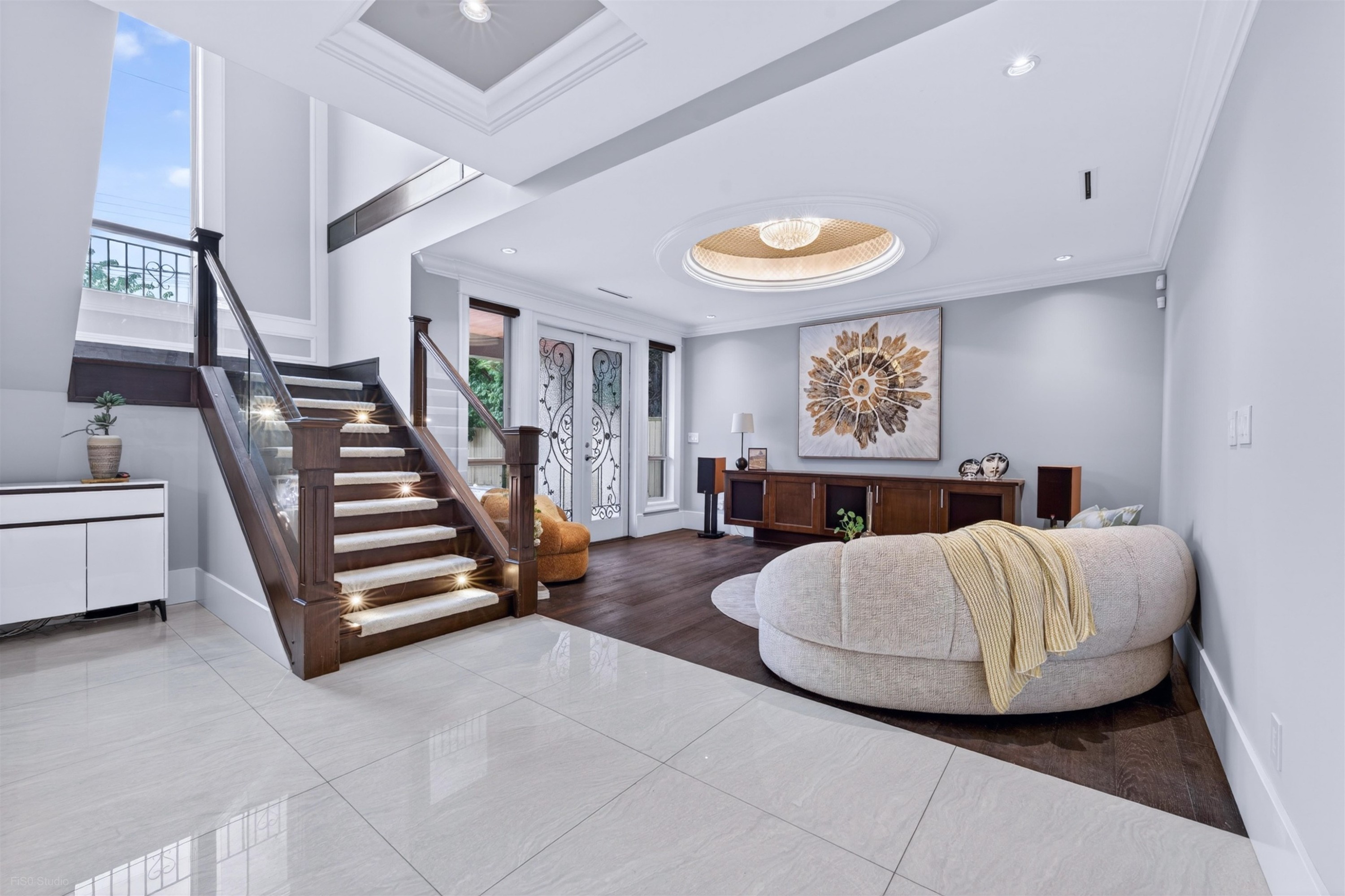 9911 Bates Road, Richmond, BC