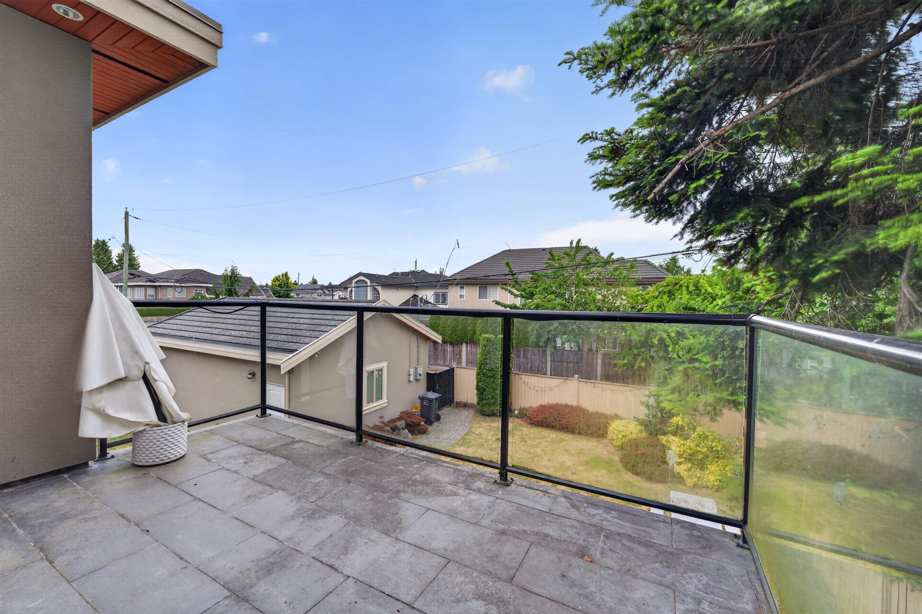 9911 Bates Road, Richmond, BC