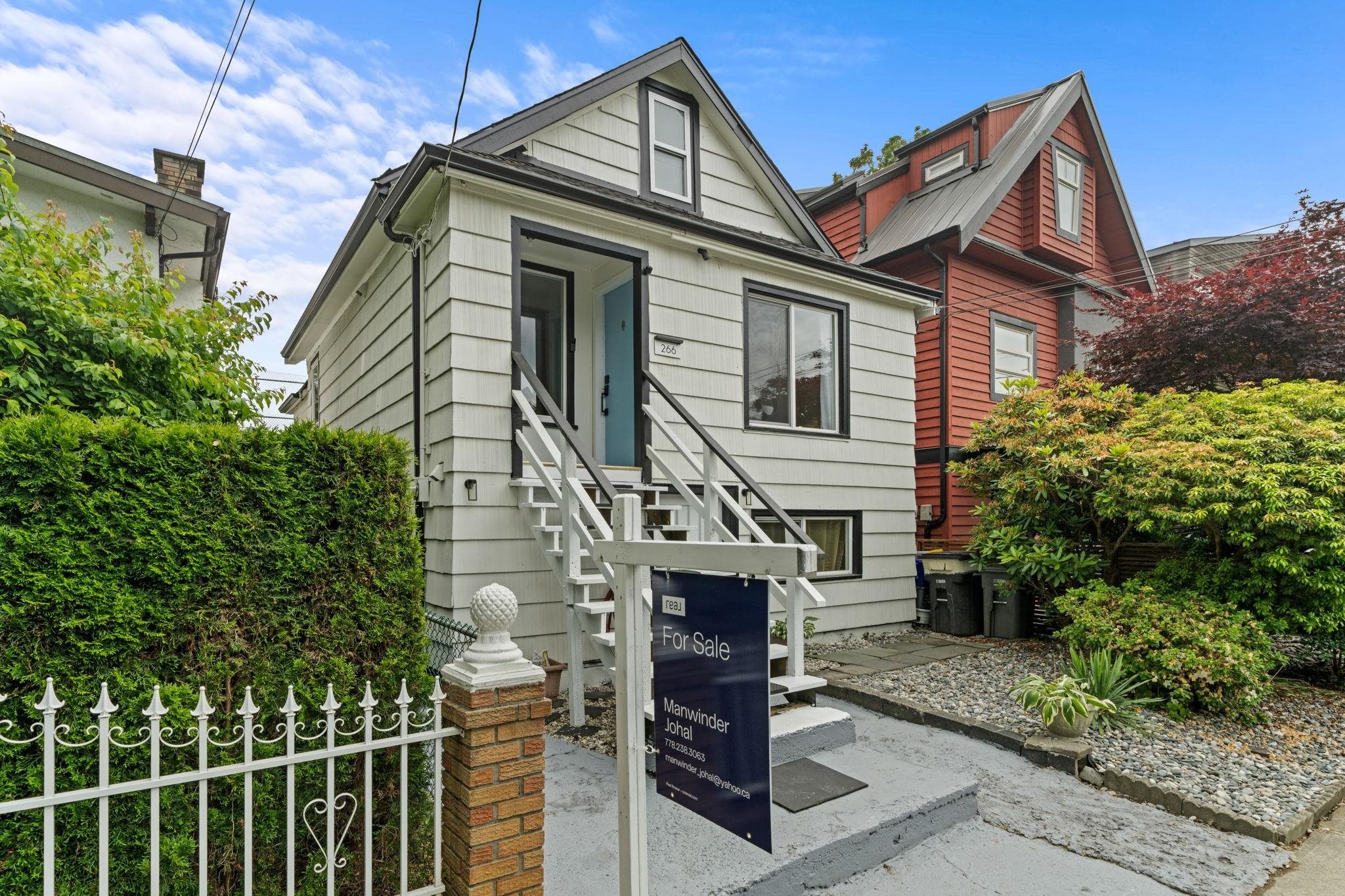 266 32Nd Avenue E, Vancouver, BC