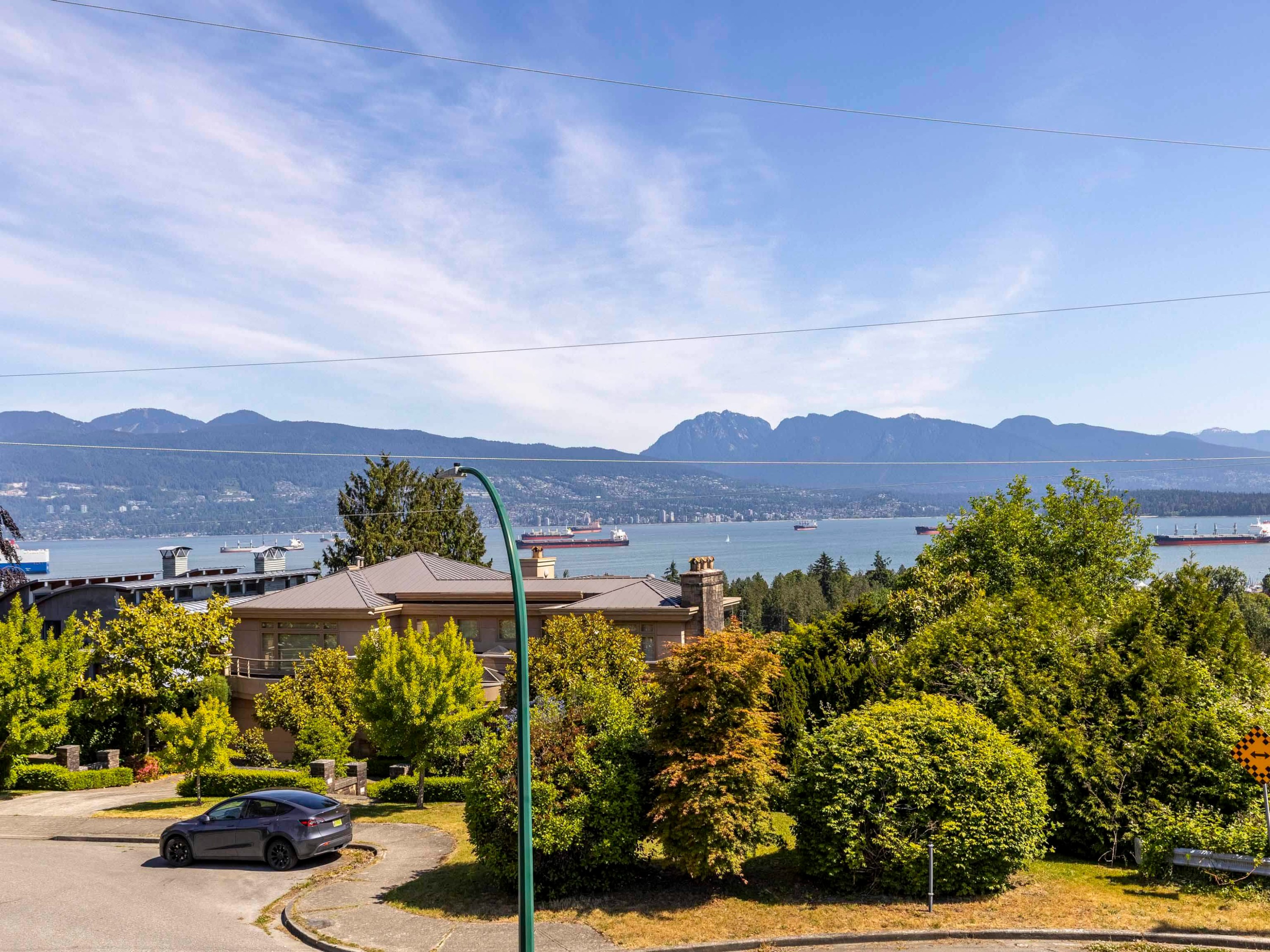 4514 Bellevue Drive, Vancouver, BC
