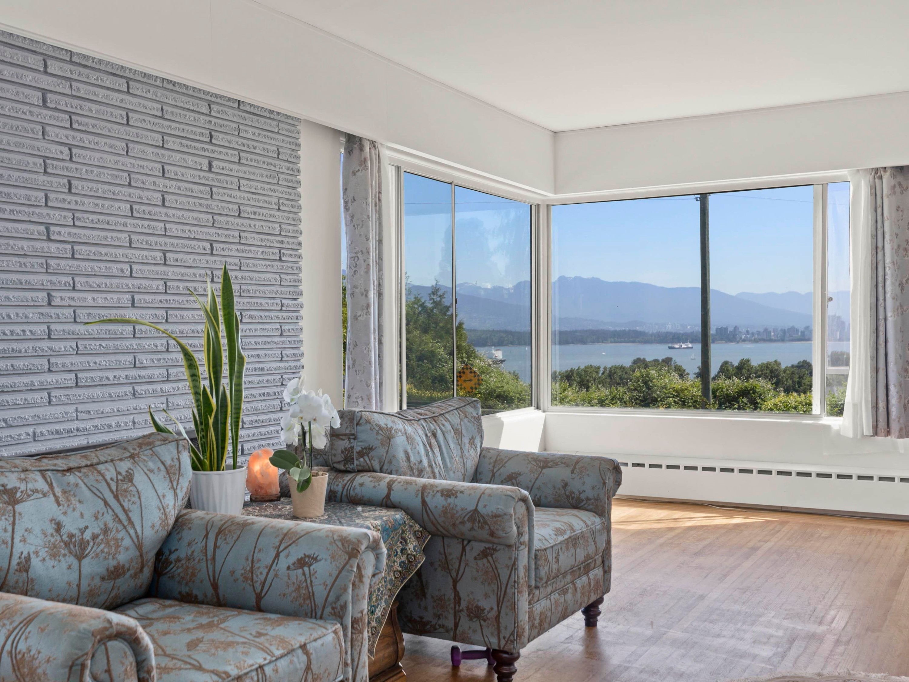 4514 Bellevue Drive, Vancouver, BC