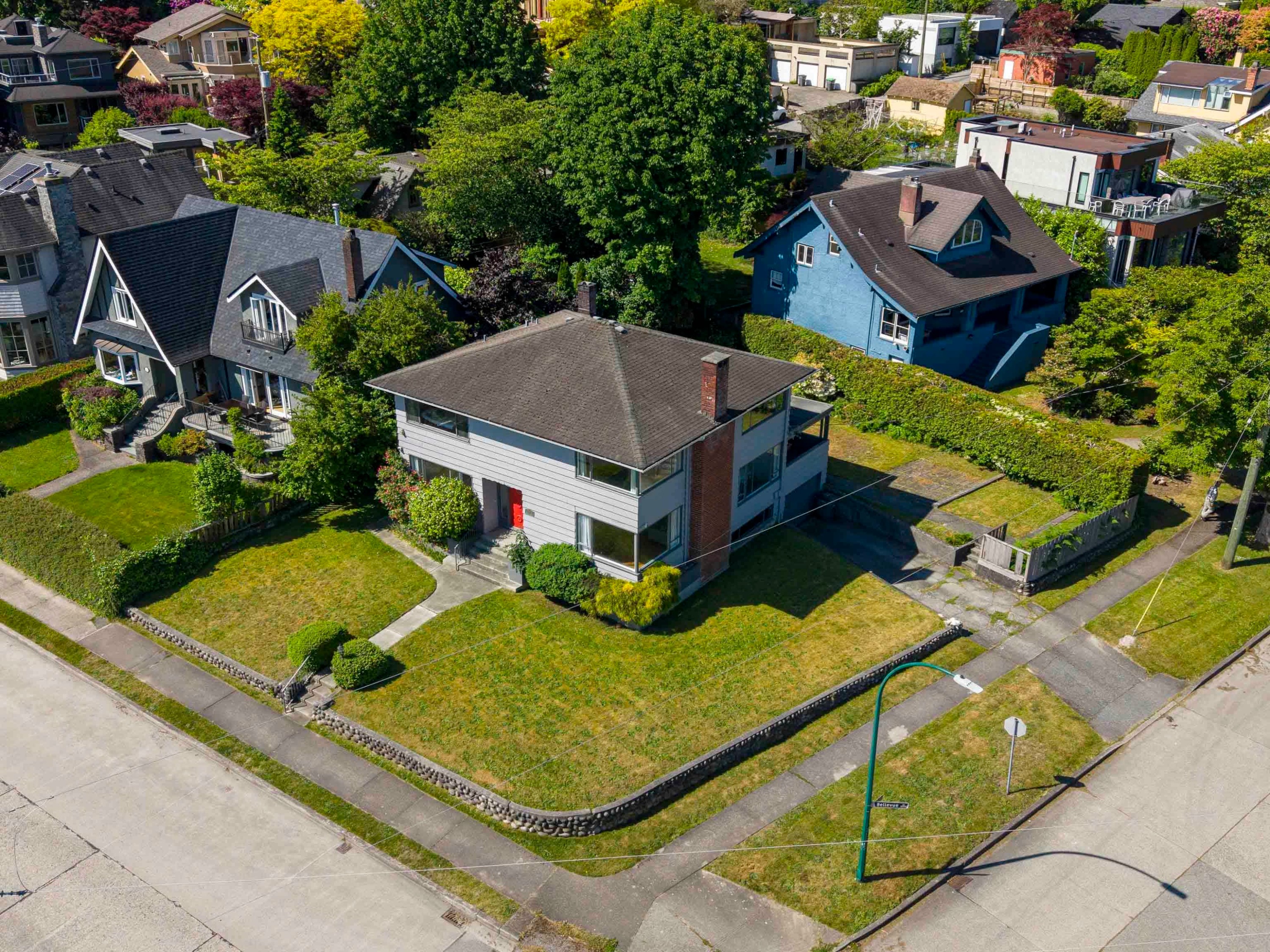 4514 Bellevue Drive, Vancouver, BC