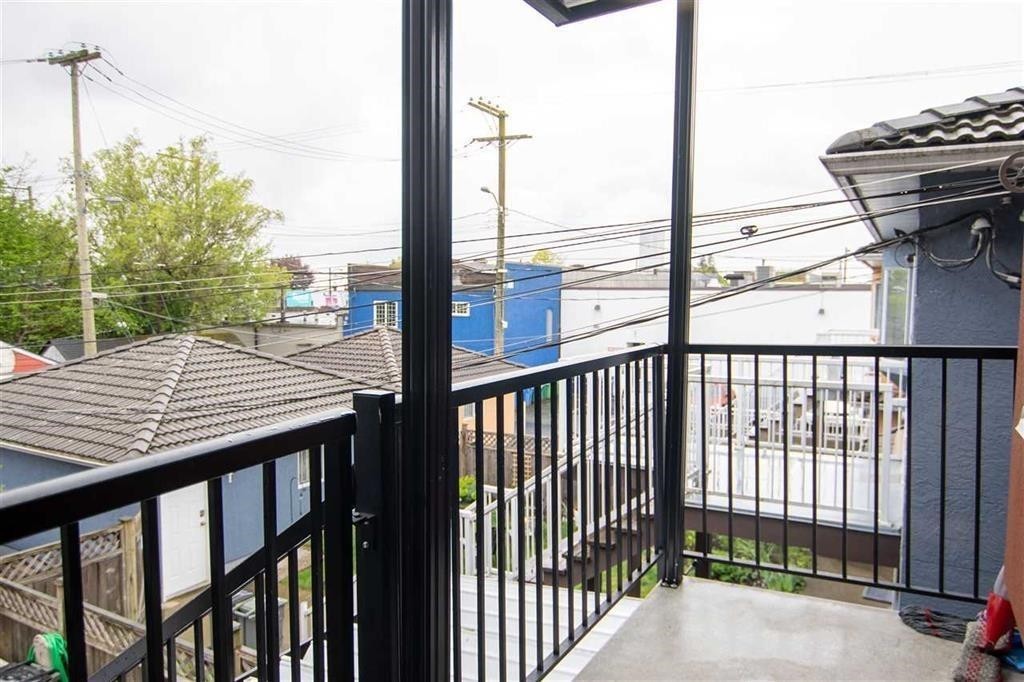 728 49Th Avenue E, Vancouver, BC
