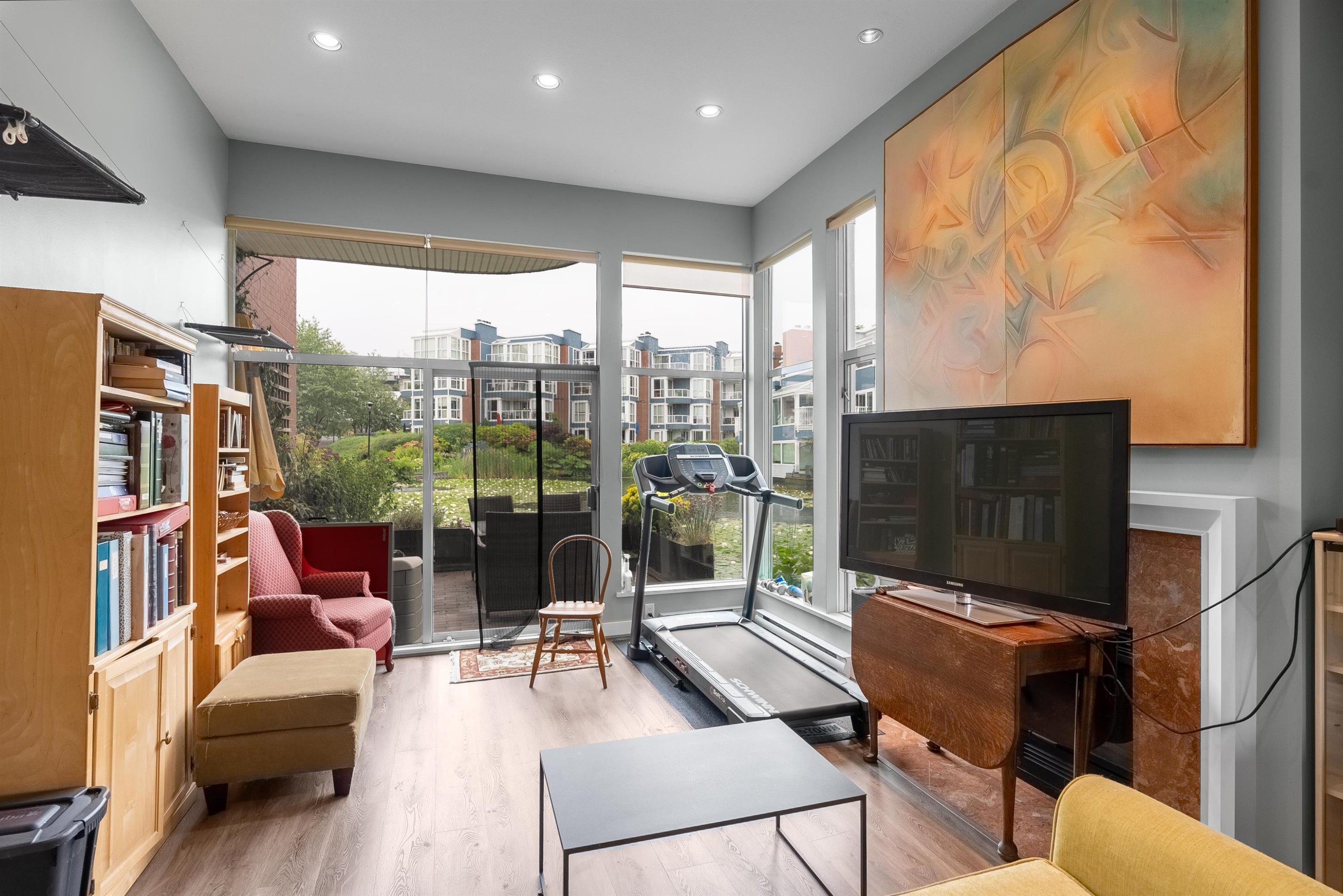 1596 Island Park Walk, Vancouver, BC