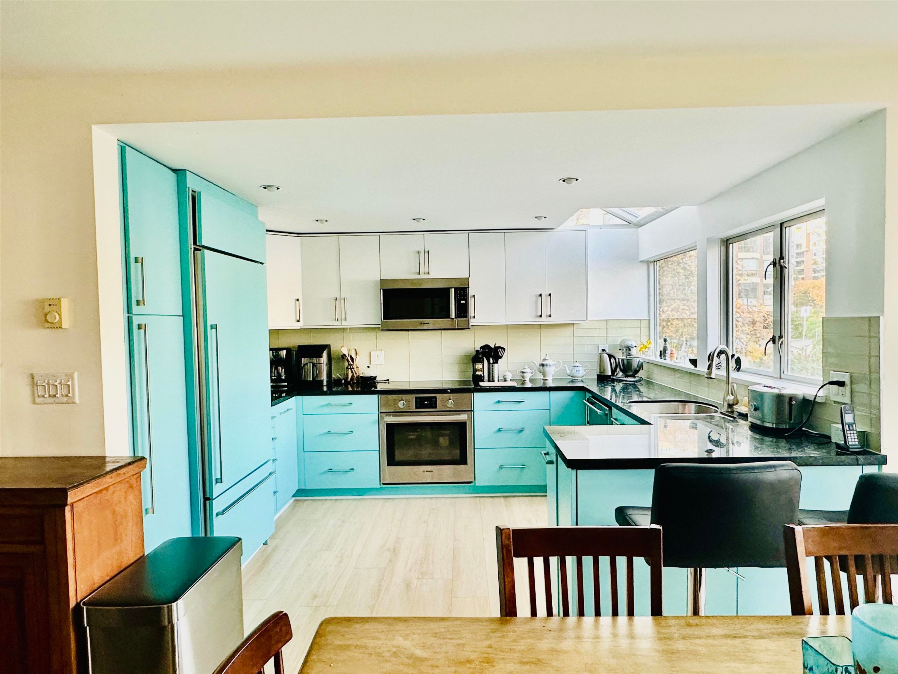 1596 Island Park Walk, Vancouver, BC