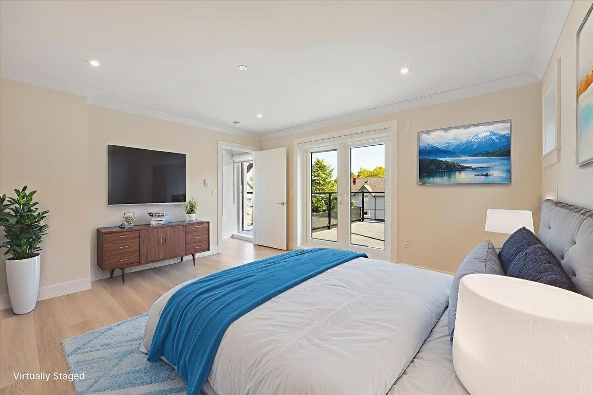 4854 Slocan Street, Vancouver, BC