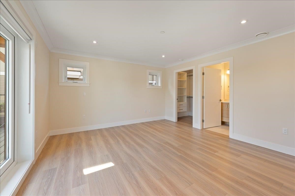 4854 Slocan Street, Vancouver, BC