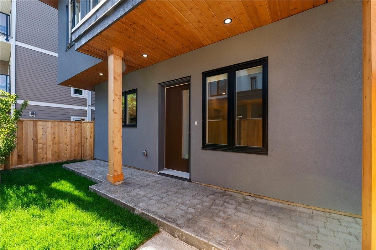 4854 Slocan Street, Vancouver, BC