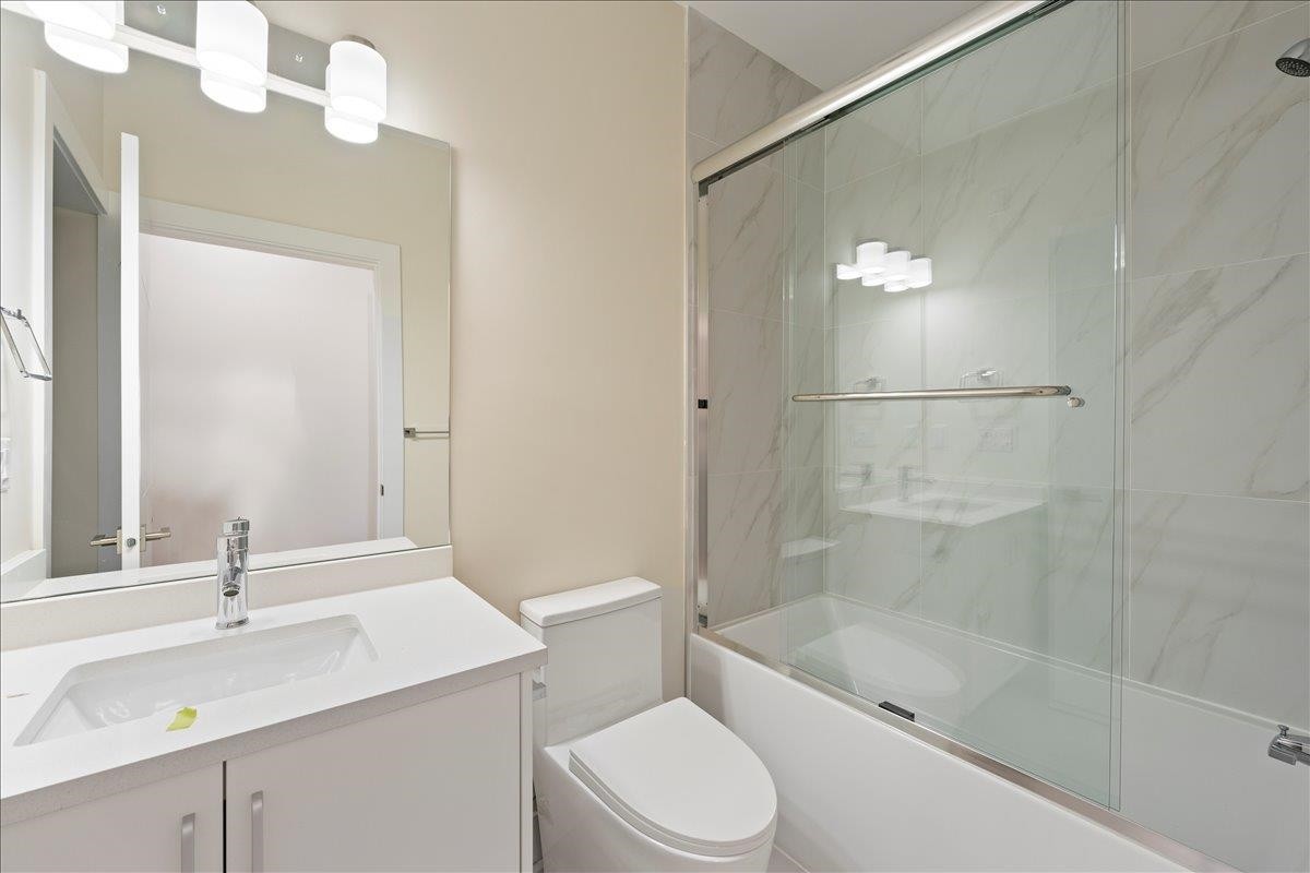 4854 Slocan Street, Vancouver, BC