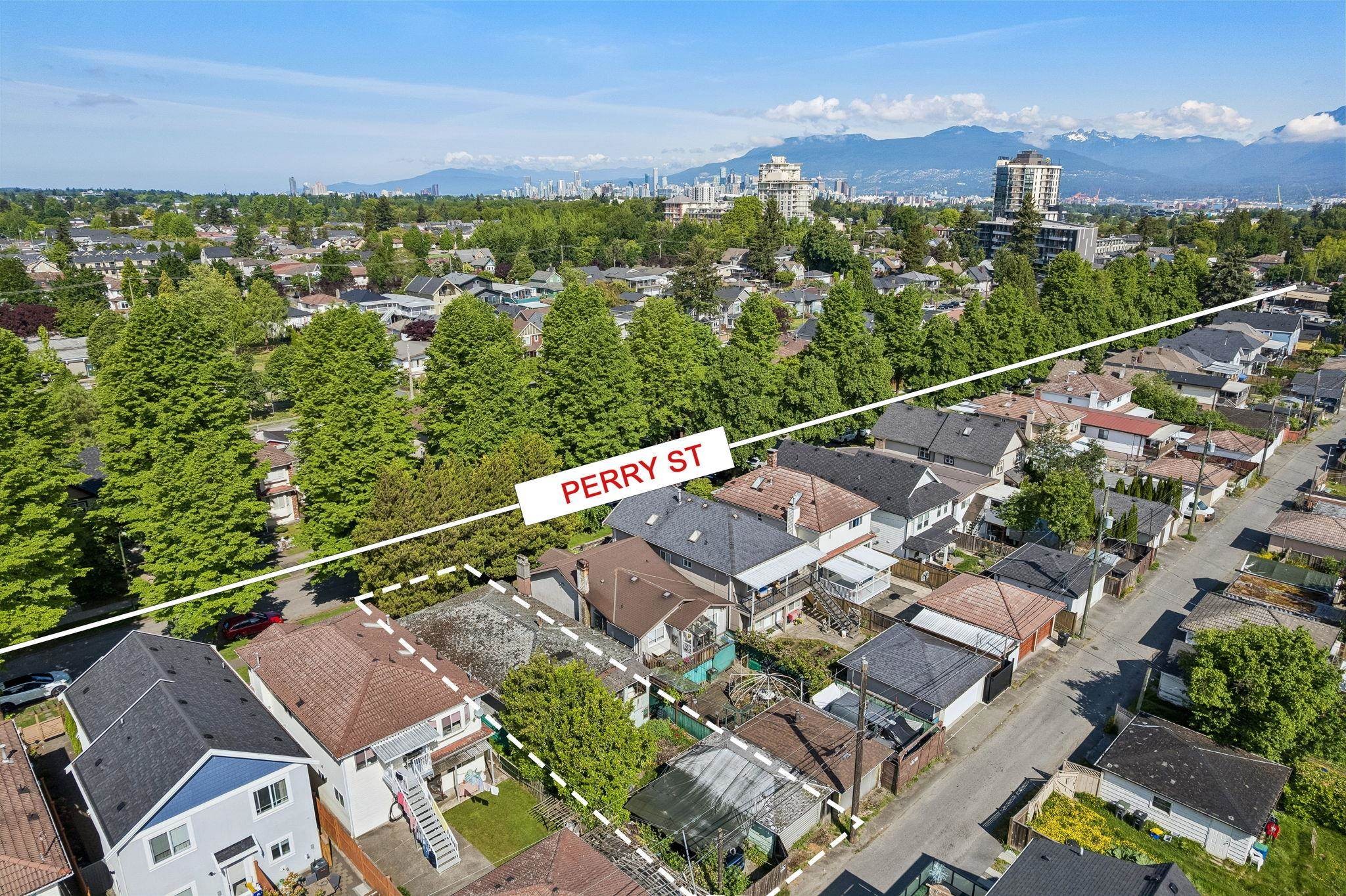 4420 Perry Street, Vancouver, BC