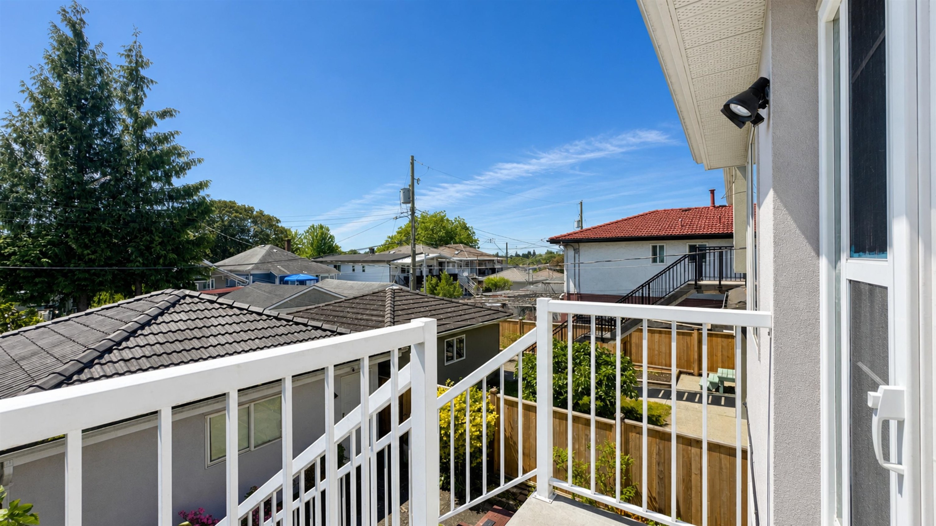 2776 Georgia Street E, Vancouver, BC