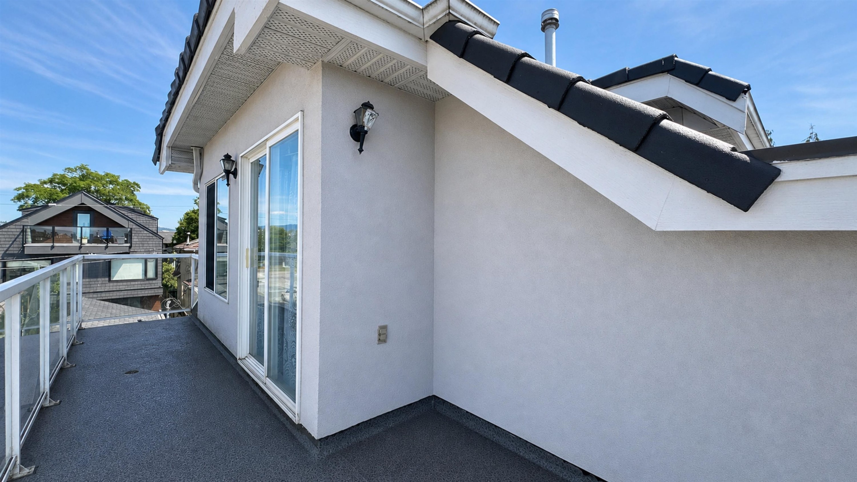 2776 Georgia Street E, Vancouver, BC