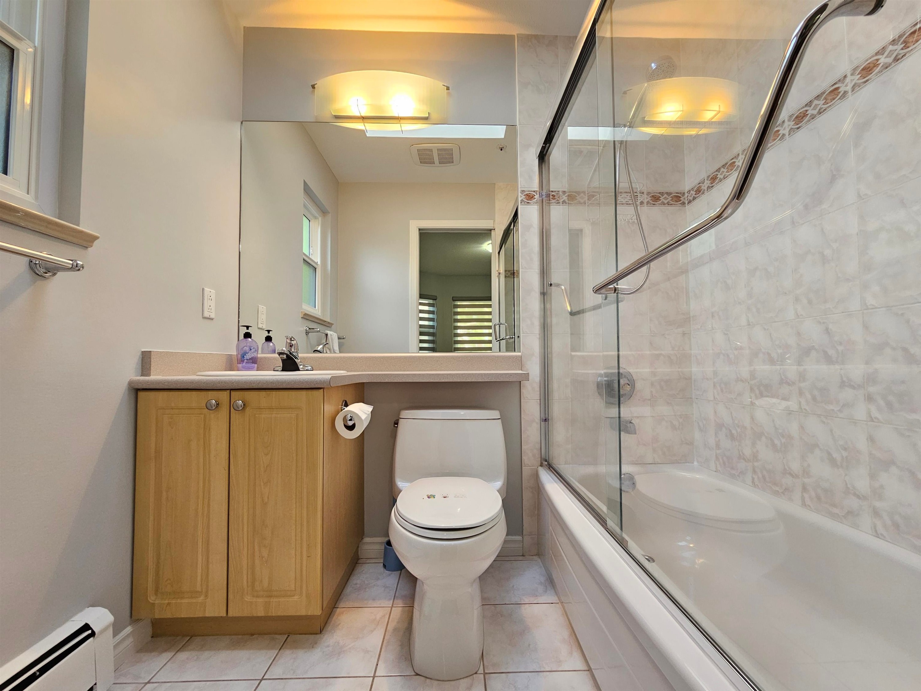 5521 Dundee Street, Vancouver, BC