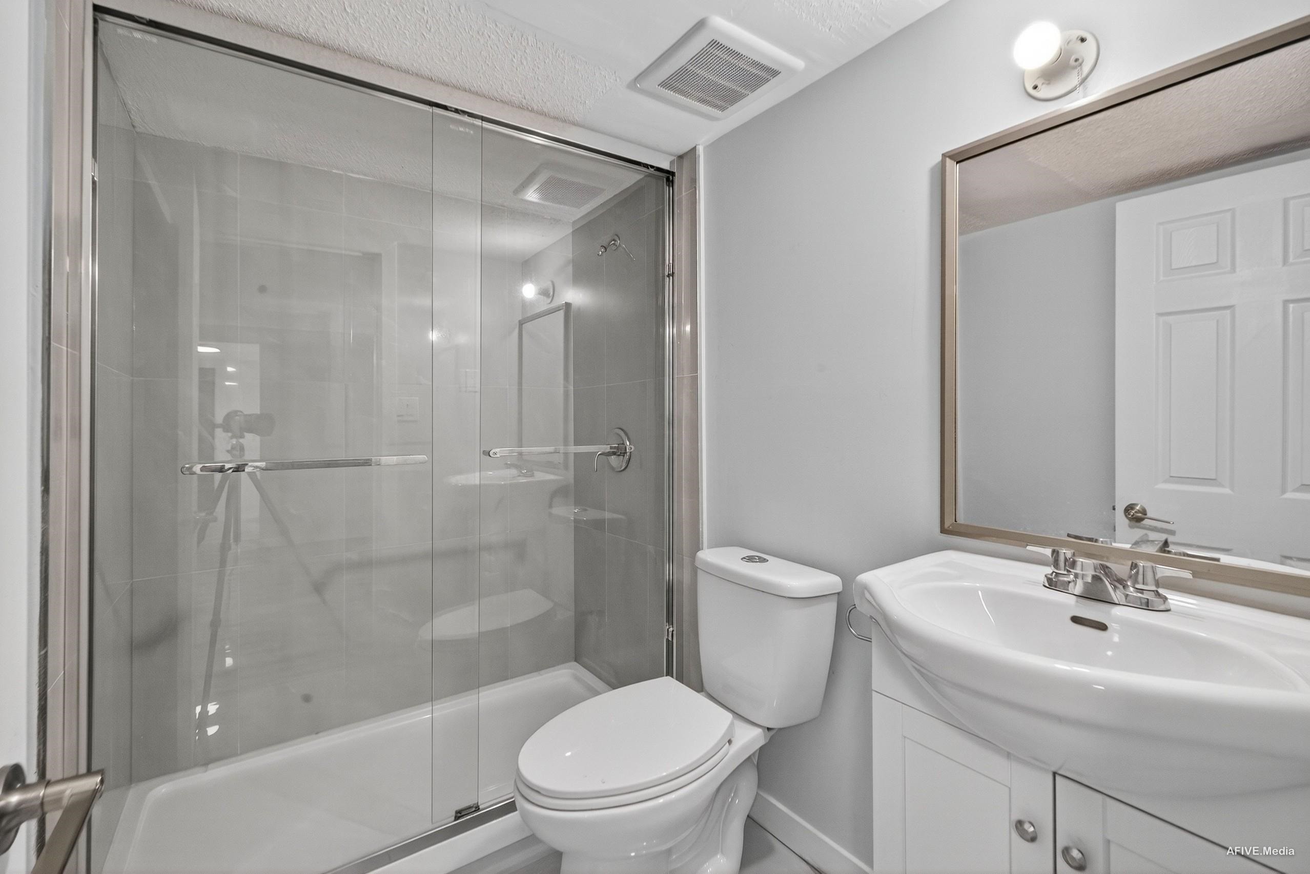 7561 Angus Drive, Vancouver, BC
